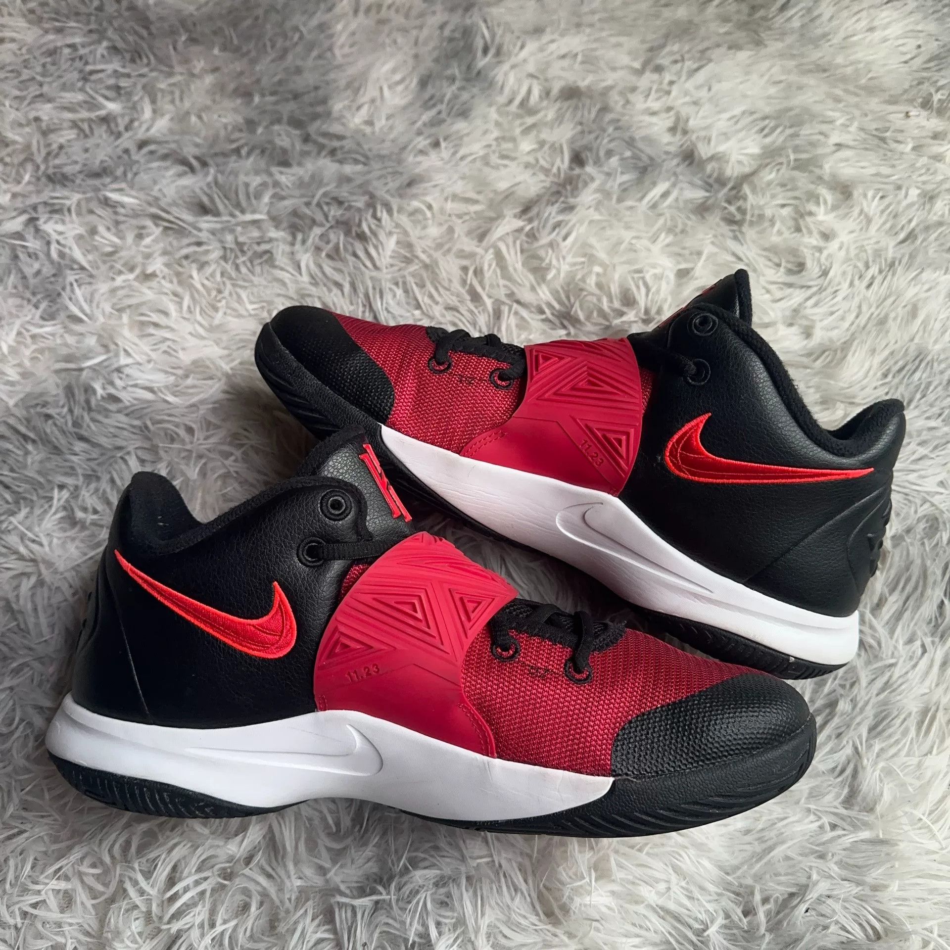 Nike Nike Black Lowtop Sneakers 43 Men Size US 10 / EU 43 - 6 Thumbnail