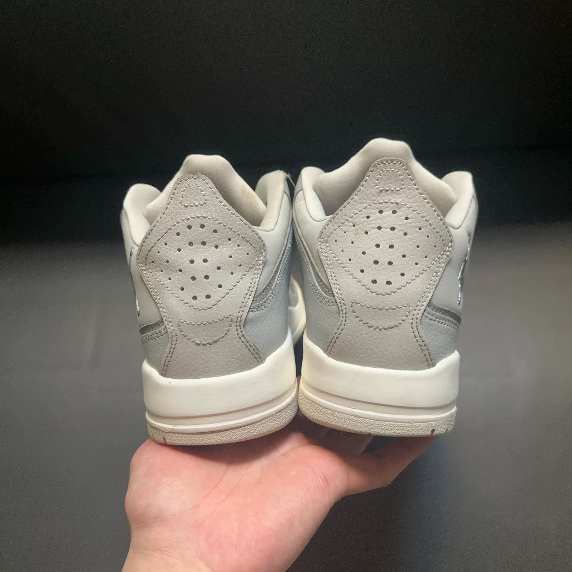 Nike Nike White Lowtop Sneakers 23 Men Size US 10 / EU 43 - 3 Thumbnail
