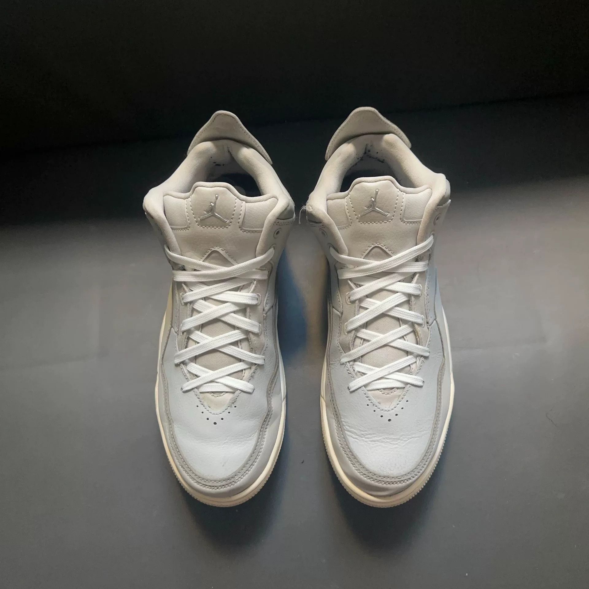 Nike Nike White Lowtop Sneakers 23 Men Size US 10 / EU 43 - 2 Thumbnail