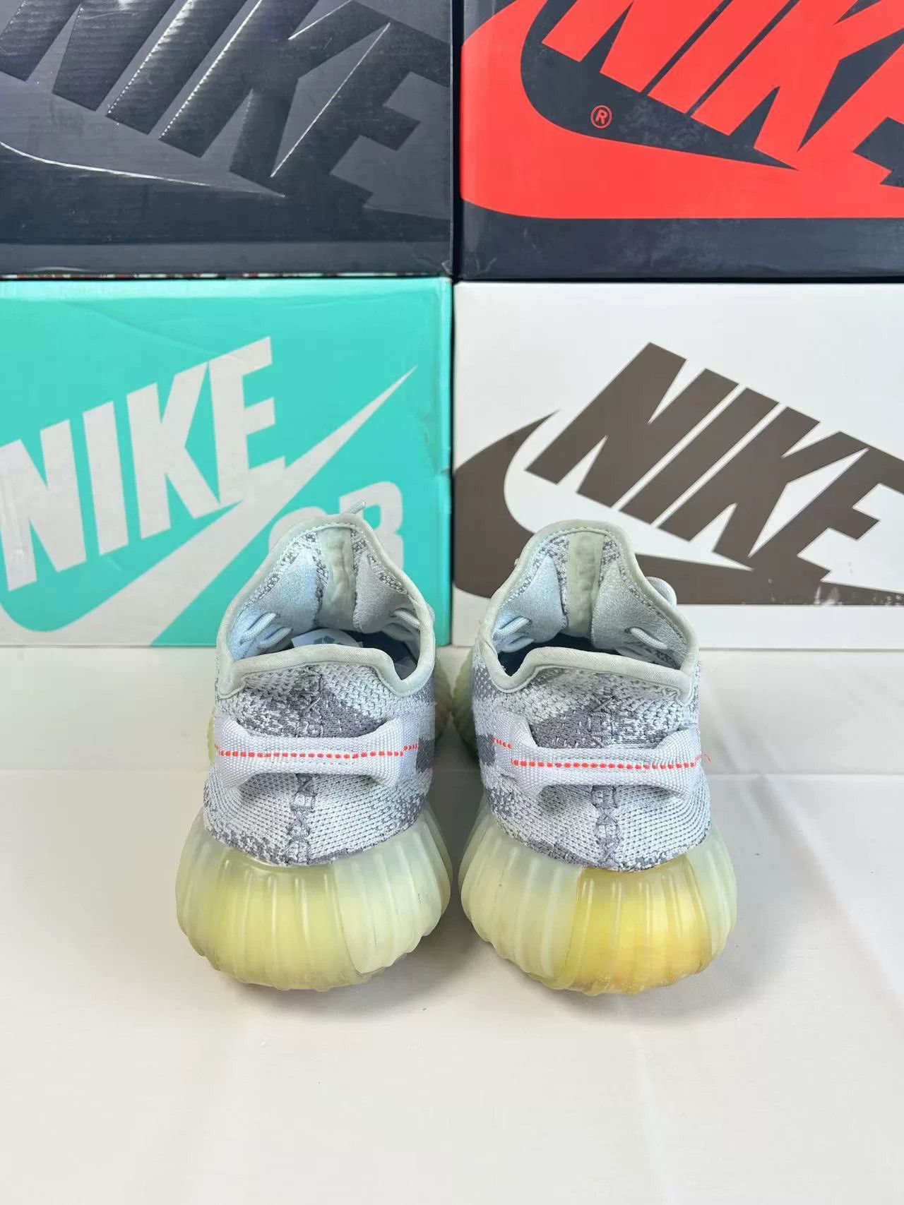 Yeezy Yeezy Lowtop Sneakers 43 Men Size US 10 / EU 43 - 3 Thumbnail