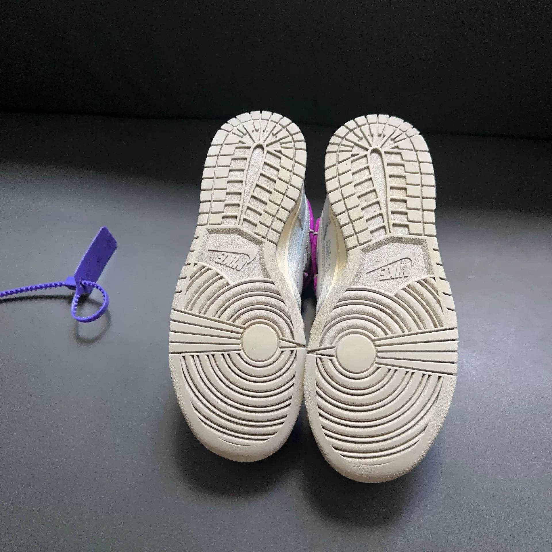 Off-White Off-White Purple Lowtop Sneakers 37 Men Size US 5 / EU 37 - 4 Thumbnail