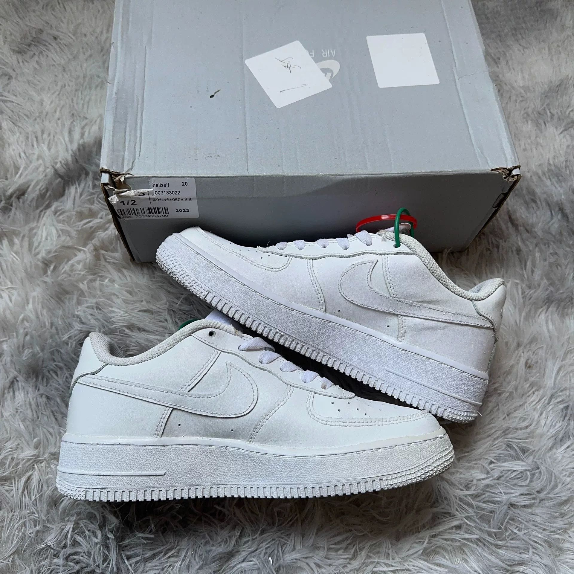 Nike Nike White Lowtop Sneakers 38 Men Size US 6 / EU 39 - 6 Thumbnail