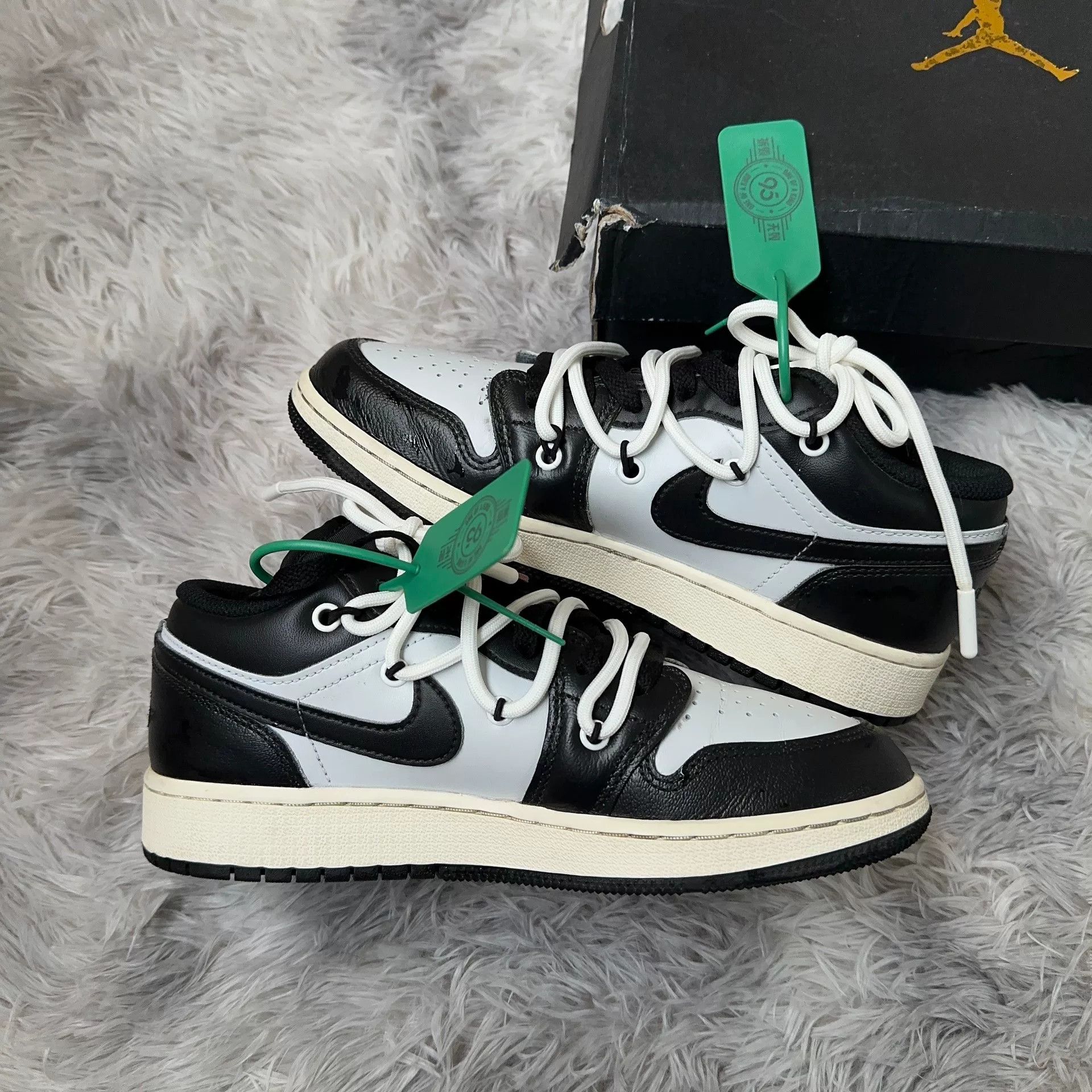 Nike Nike Lowtop Sneakers 37 Men Size US 5 / EU 37 - 6 Thumbnail