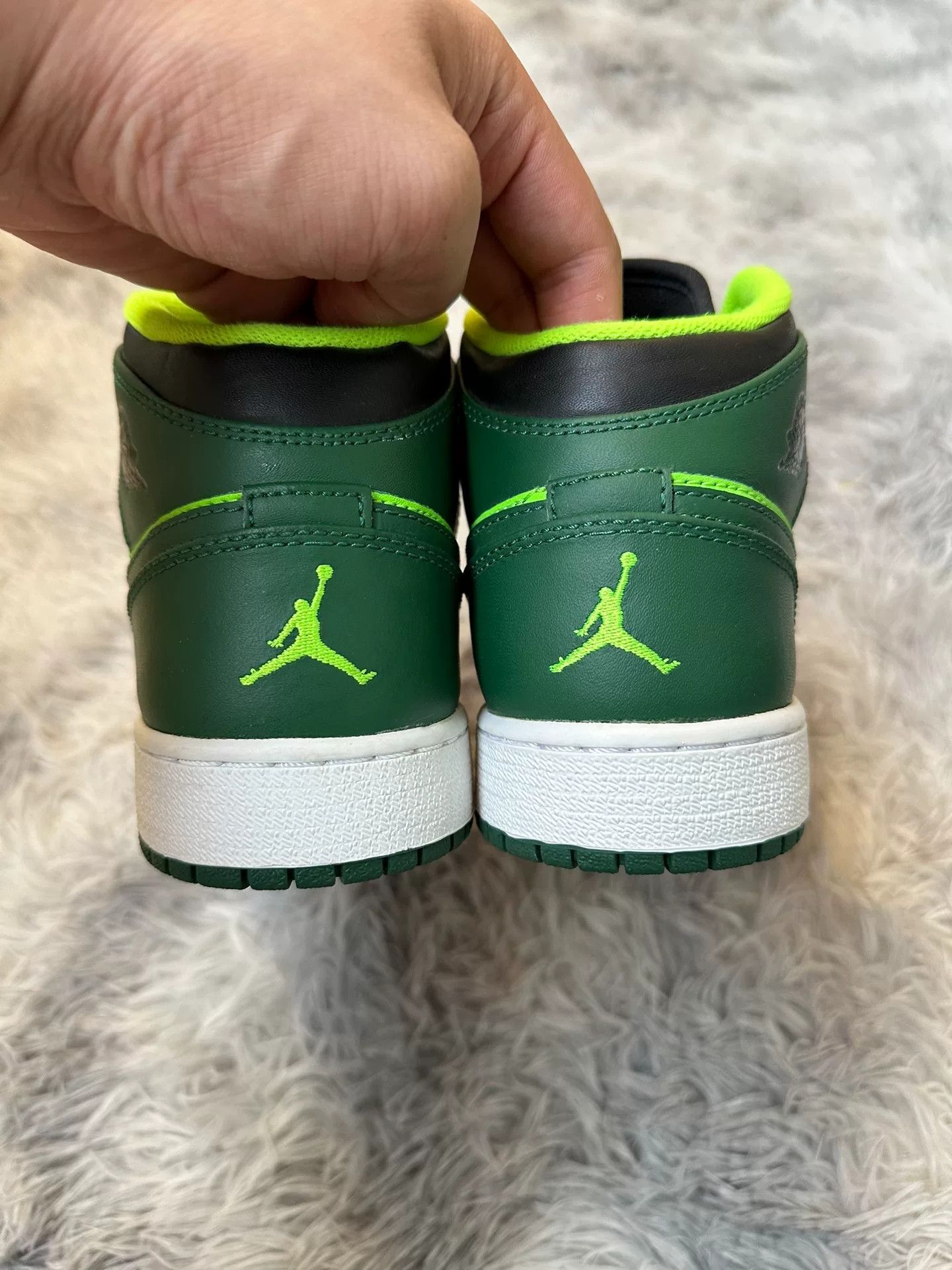 Nike Nike Green Lowtop Sneakers 39 Men Size US 6.5 / EU 39-40 - 3 Thumbnail