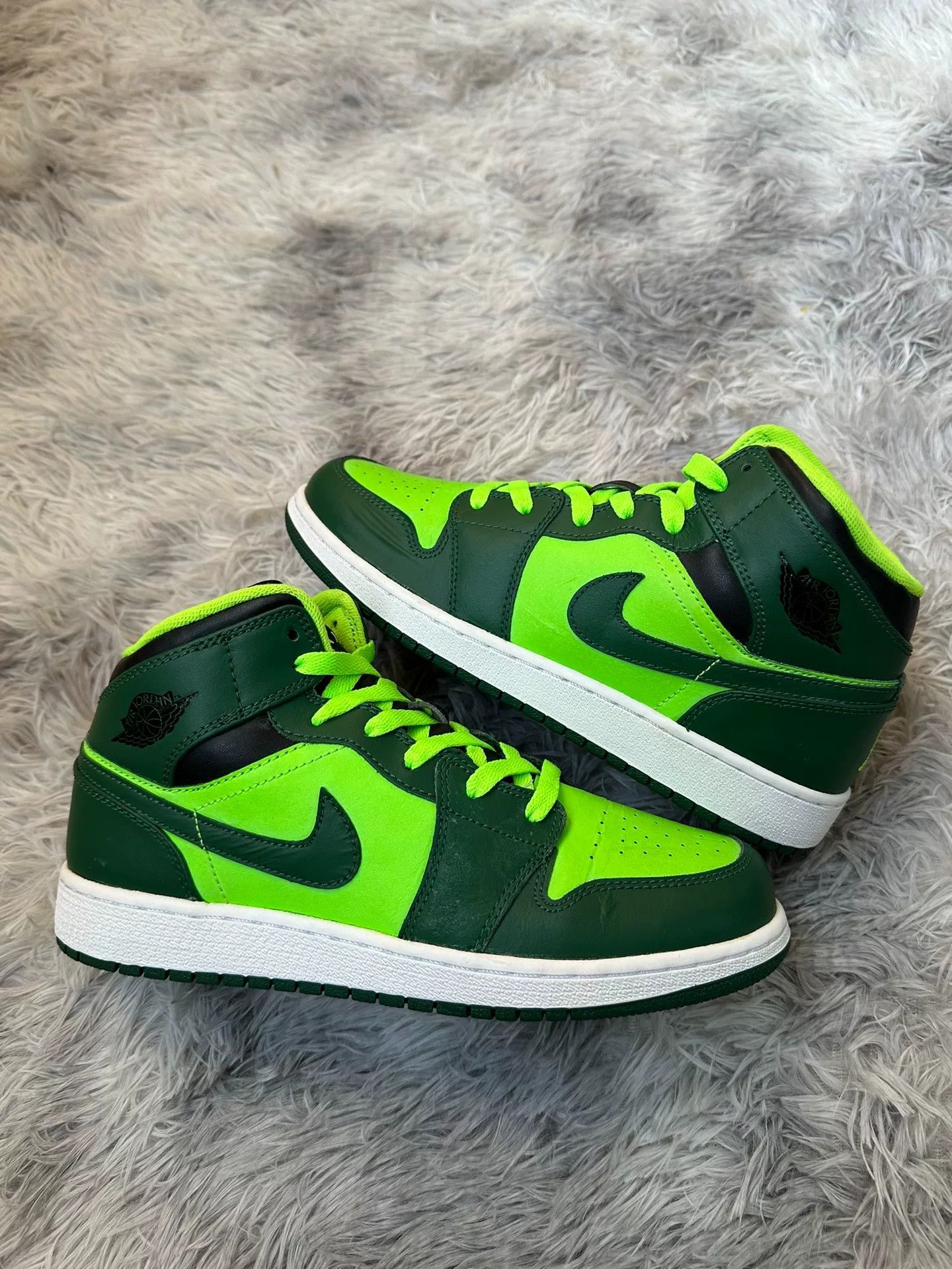 Nike Nike Green Lowtop Sneakers 39 Men Size US 6.5 / EU 39-40 - 6 Thumbnail