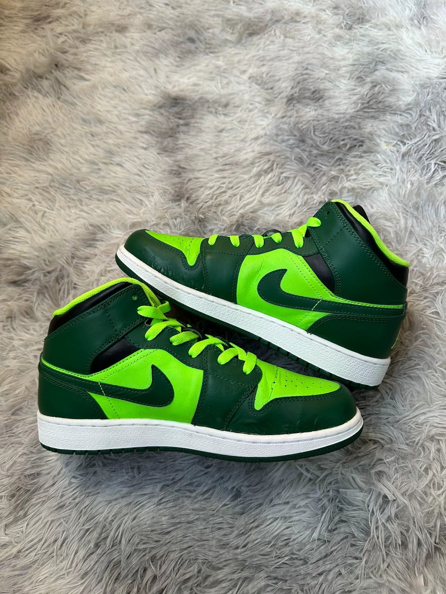 Nike Nike Green Lowtop Sneakers 39 Men Size US 6.5 / EU 39-40 - 7 Thumbnail