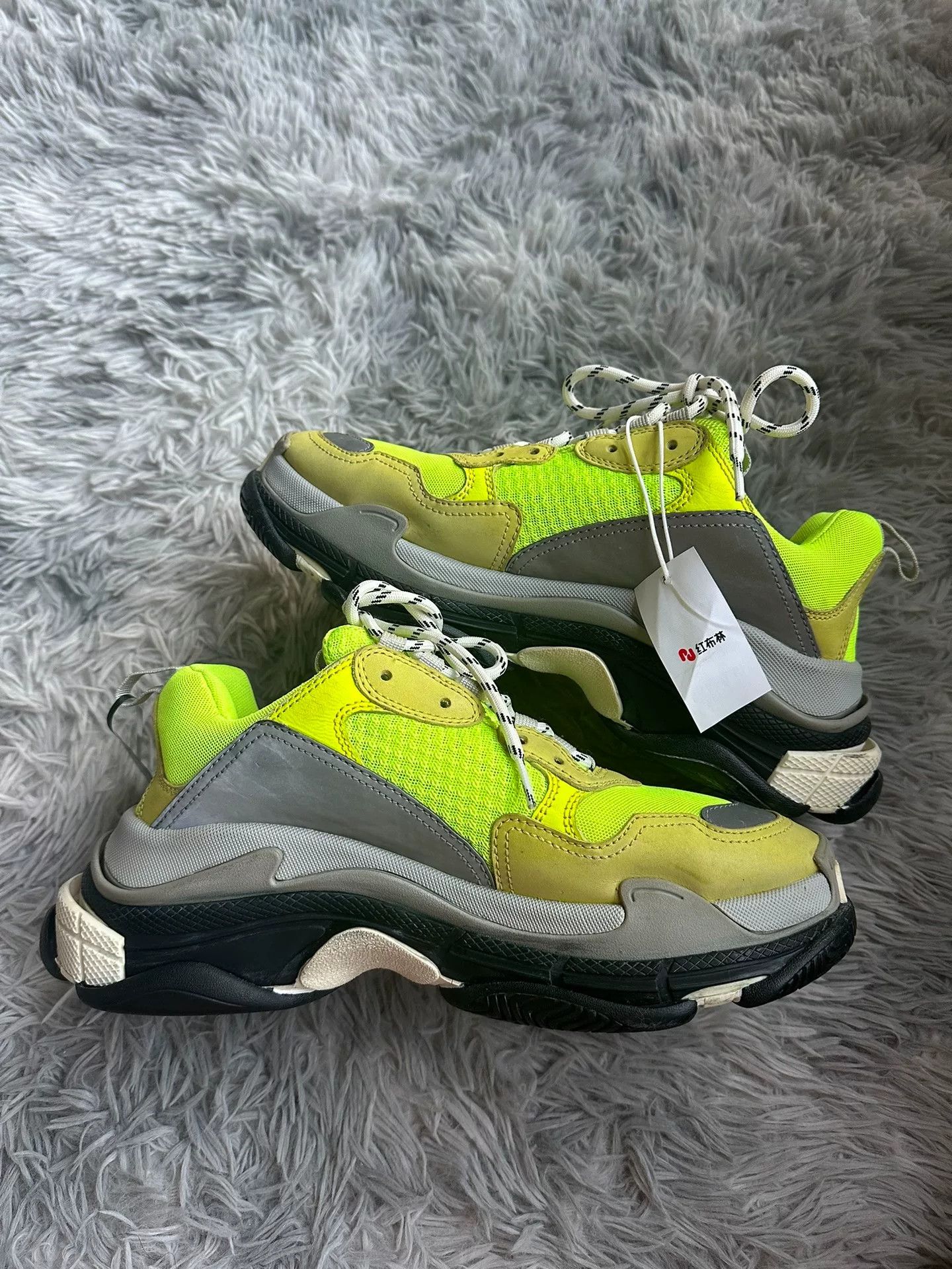 Balenciaga Balenciaga Glow Green Lowtop Sneakers 42 Men Size US 9 / EU 42 - 6 Thumbnail