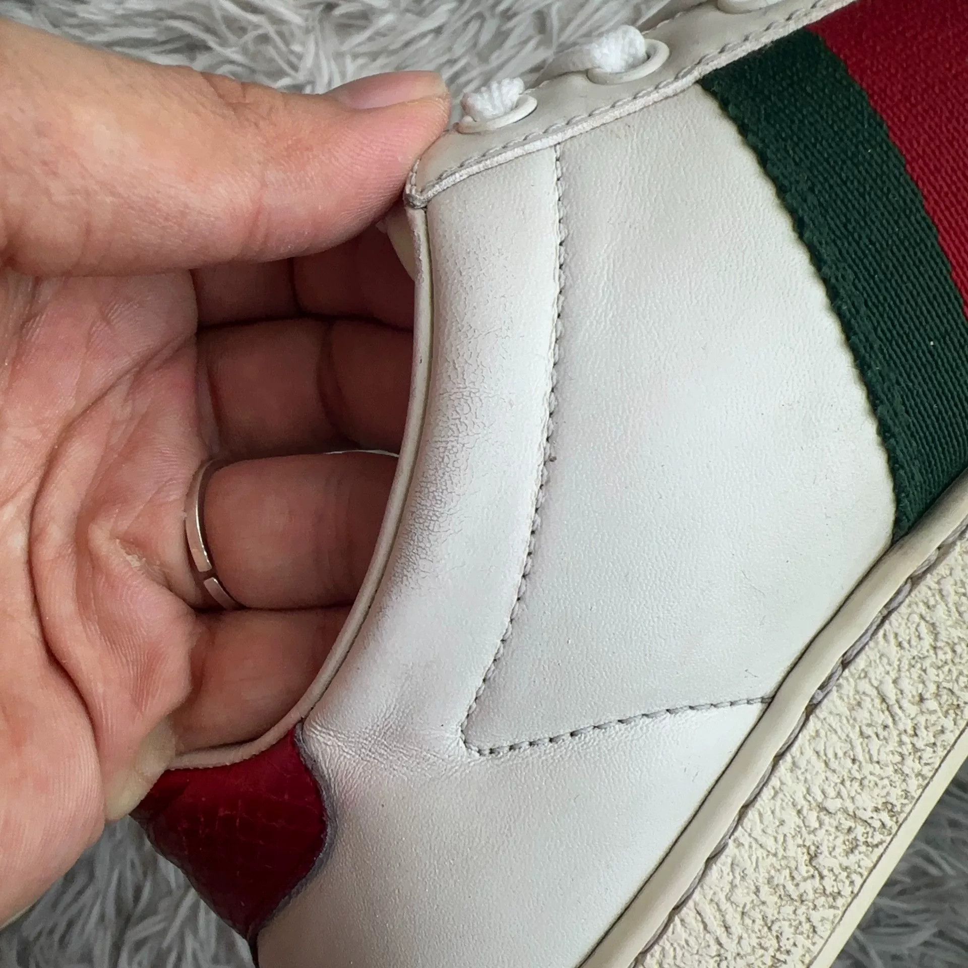 Gucci Gucci Lowtop Sneakers 38 Women Size US 7.5 / IT 37.5 - 7 Thumbnail