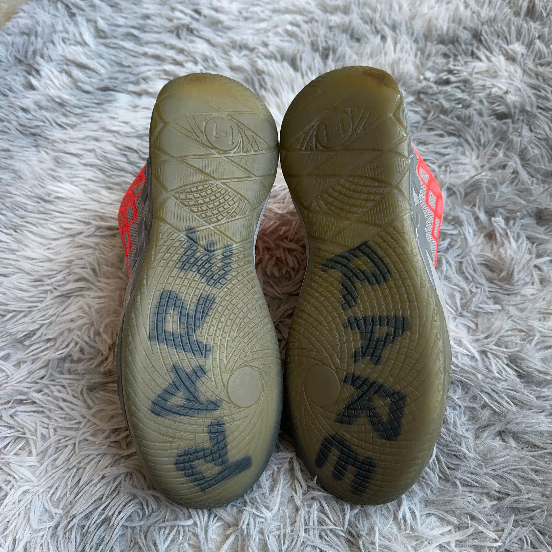 Gray Lowtop Sneakers 42 Men