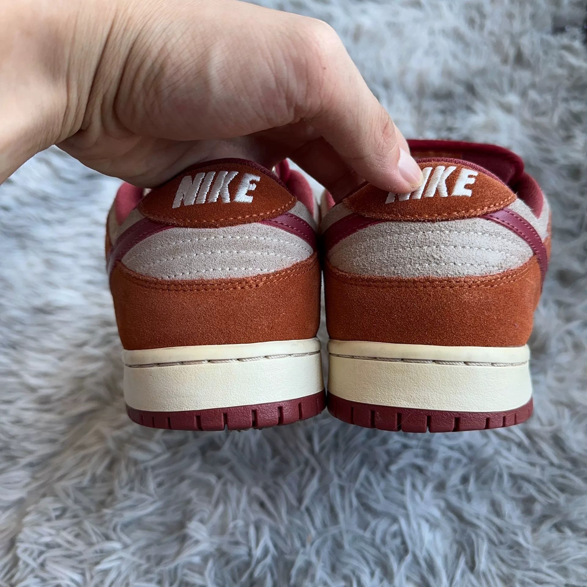 Nike Nike Brown Lowtop Sneakers 44.5 Men Size US 11 / EU 44 - 3 Thumbnail