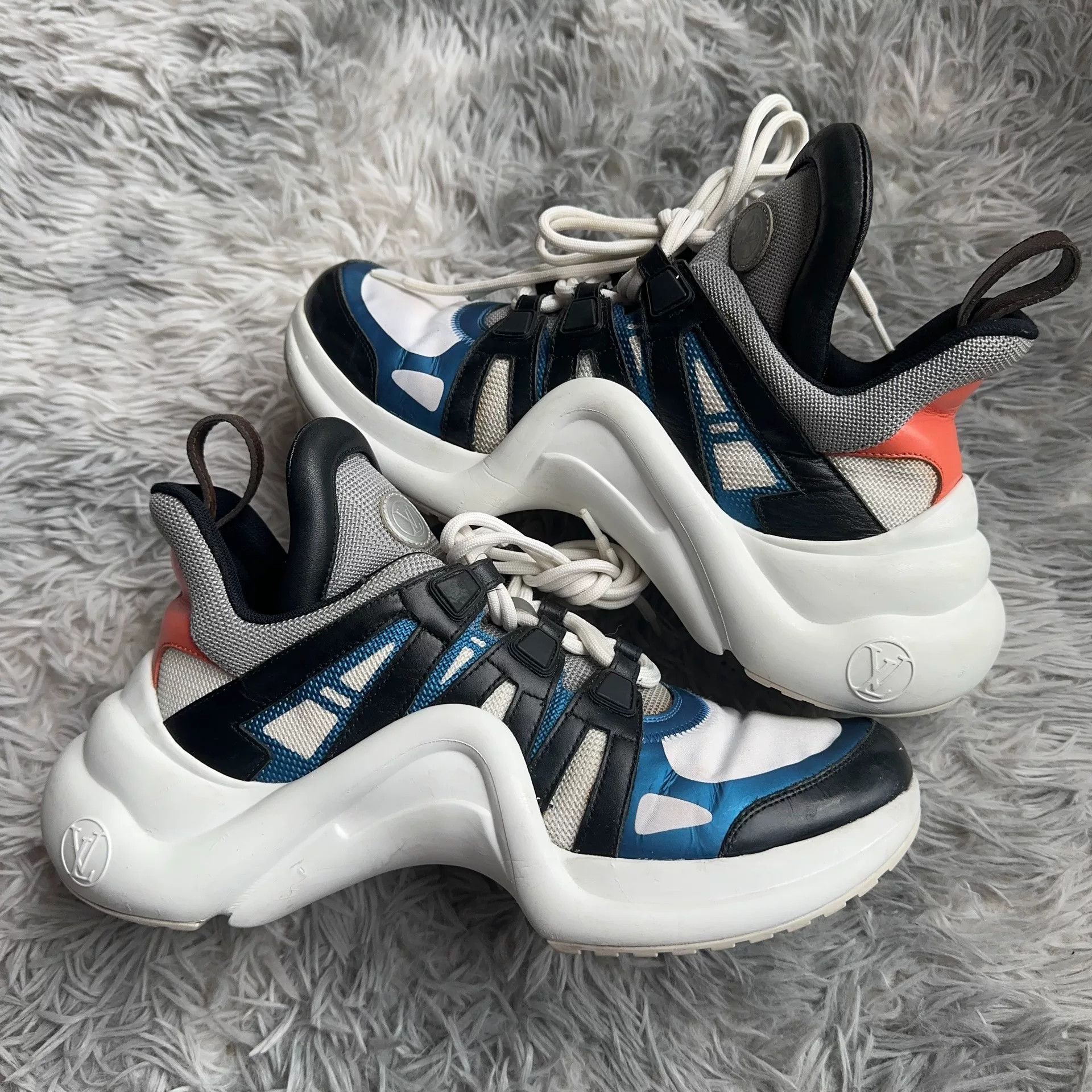 Louis Vuitton Louis Vuitton Lowtop Sneakers 40 Men Size US 7.5 / EU 40-41 - 5 Thumbnail
