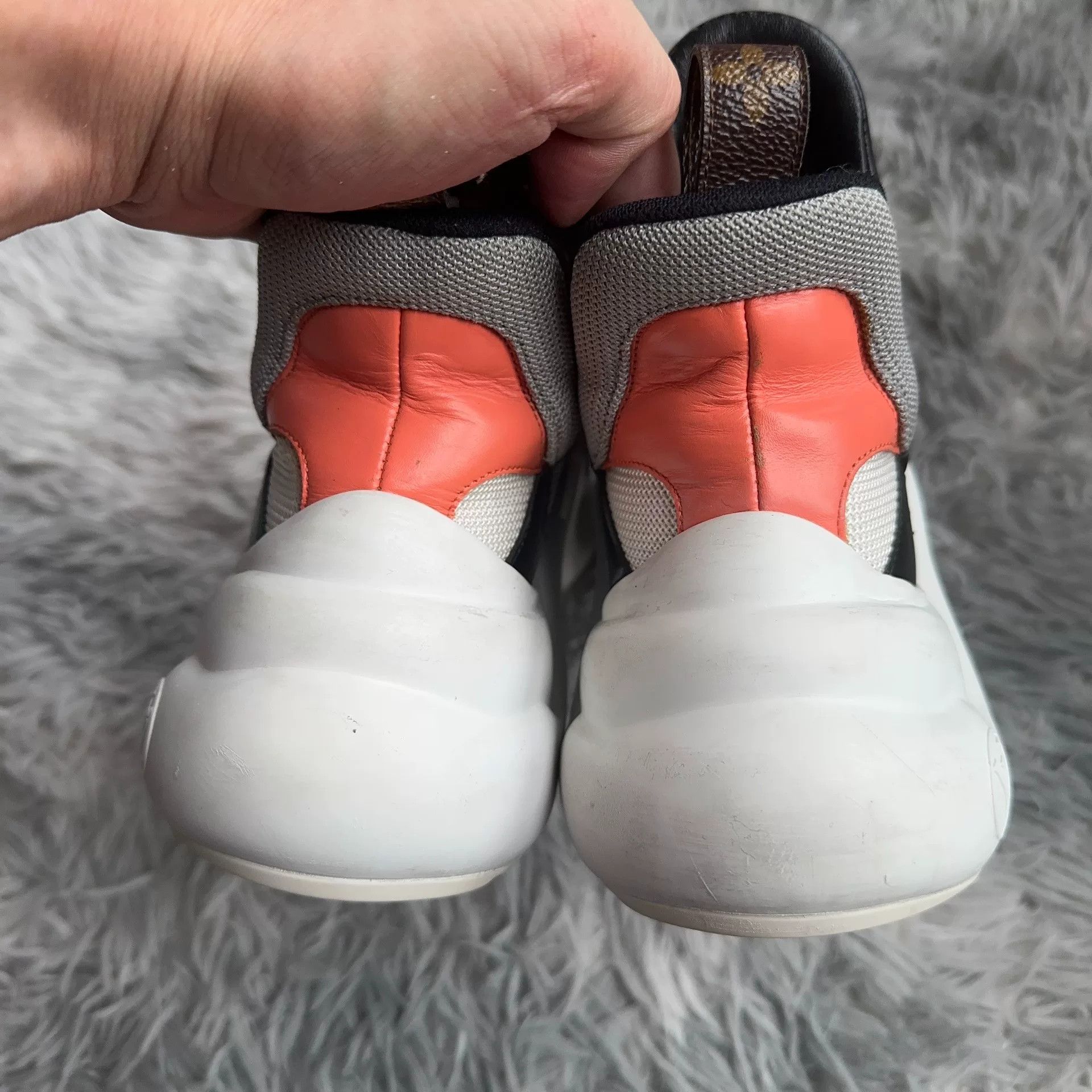 Louis Vuitton Louis Vuitton Lowtop Sneakers 40 Men Size US 7.5 / EU 40-41 - 3 Thumbnail