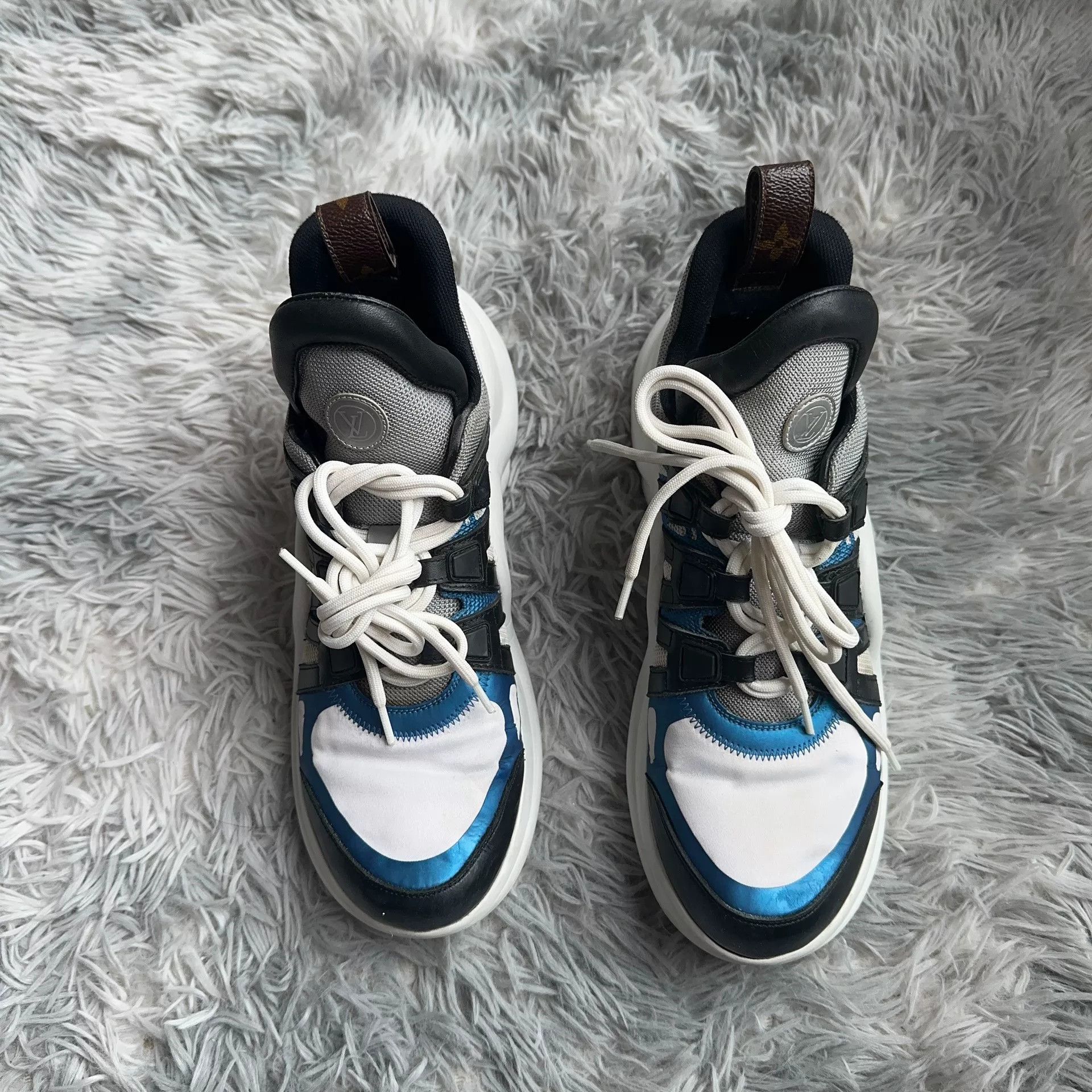 Louis Vuitton Louis Vuitton Lowtop Sneakers 40 Men Size US 7.5 / EU 40-41 - 2 Thumbnail
