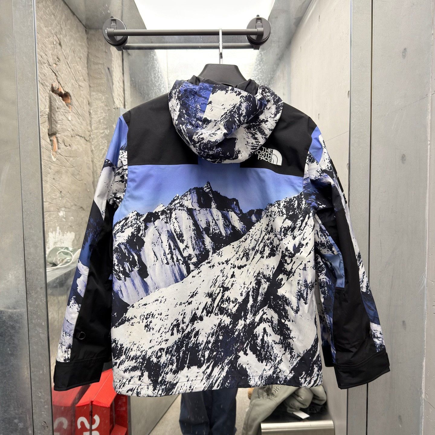 The North Face The North Face Collab Light Jacket M Men Size US M / EU 48-50 / 2 - 2 Thumbnail