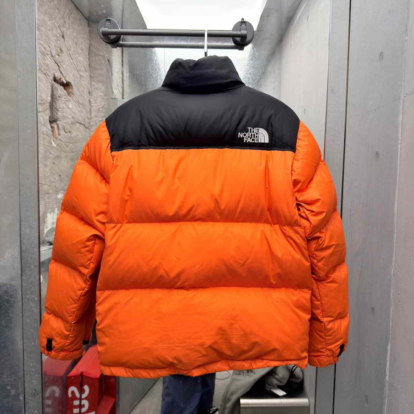 The North Face The North Face Collab Orange Heavy Coat M Men Size US M / EU 48-50 / 2 - 2 Thumbnail