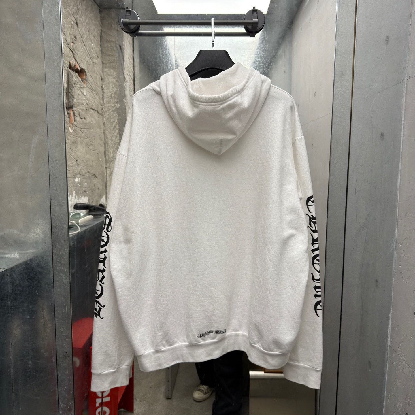 Chrome Hearts Chrome Hearts White Light Jacket XXL Men Size US XXL / EU 58 / 5 - 2 Thumbnail