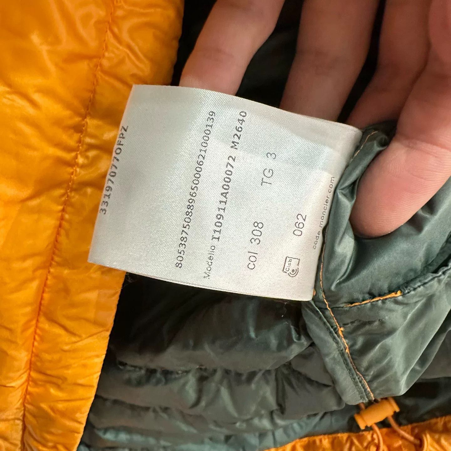 Moncler Moncler Lightweight Down Orange Heavy Coat L Men Size US L / EU 52-54 / 3 - 6 Thumbnail