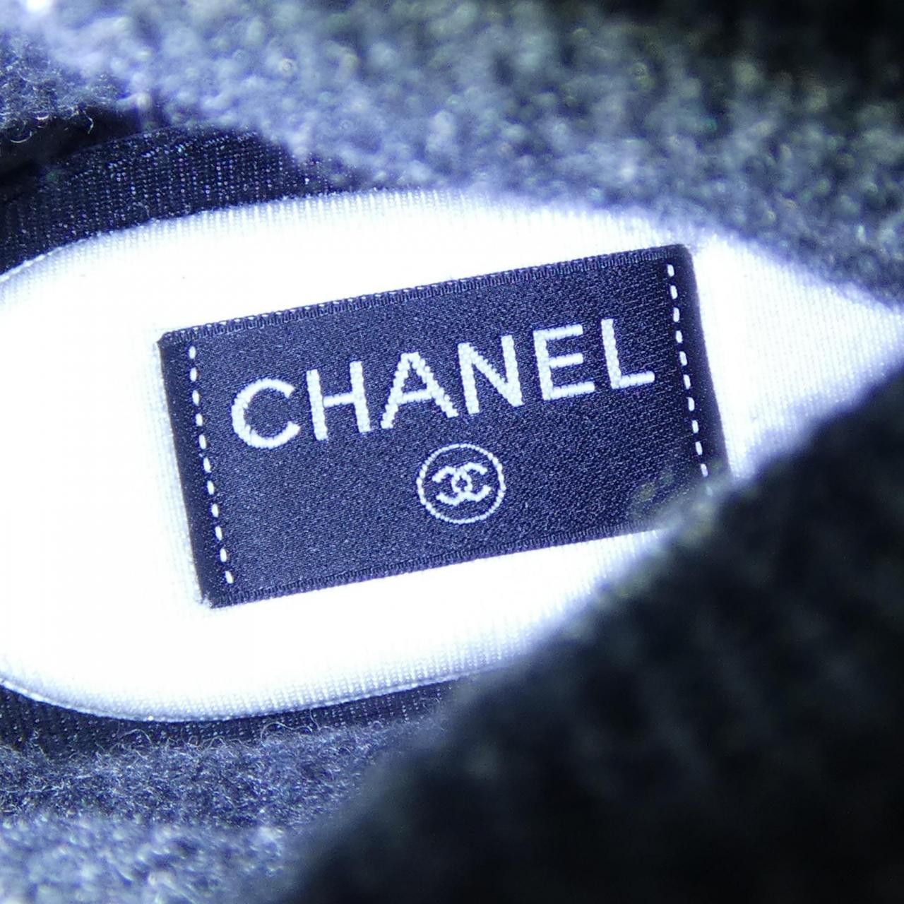 Chanel Chanel Chanel Sneakers Others Shoes G45204B14065 DUTY FREE for USA Size ONE SIZE - 6 Thumbnail