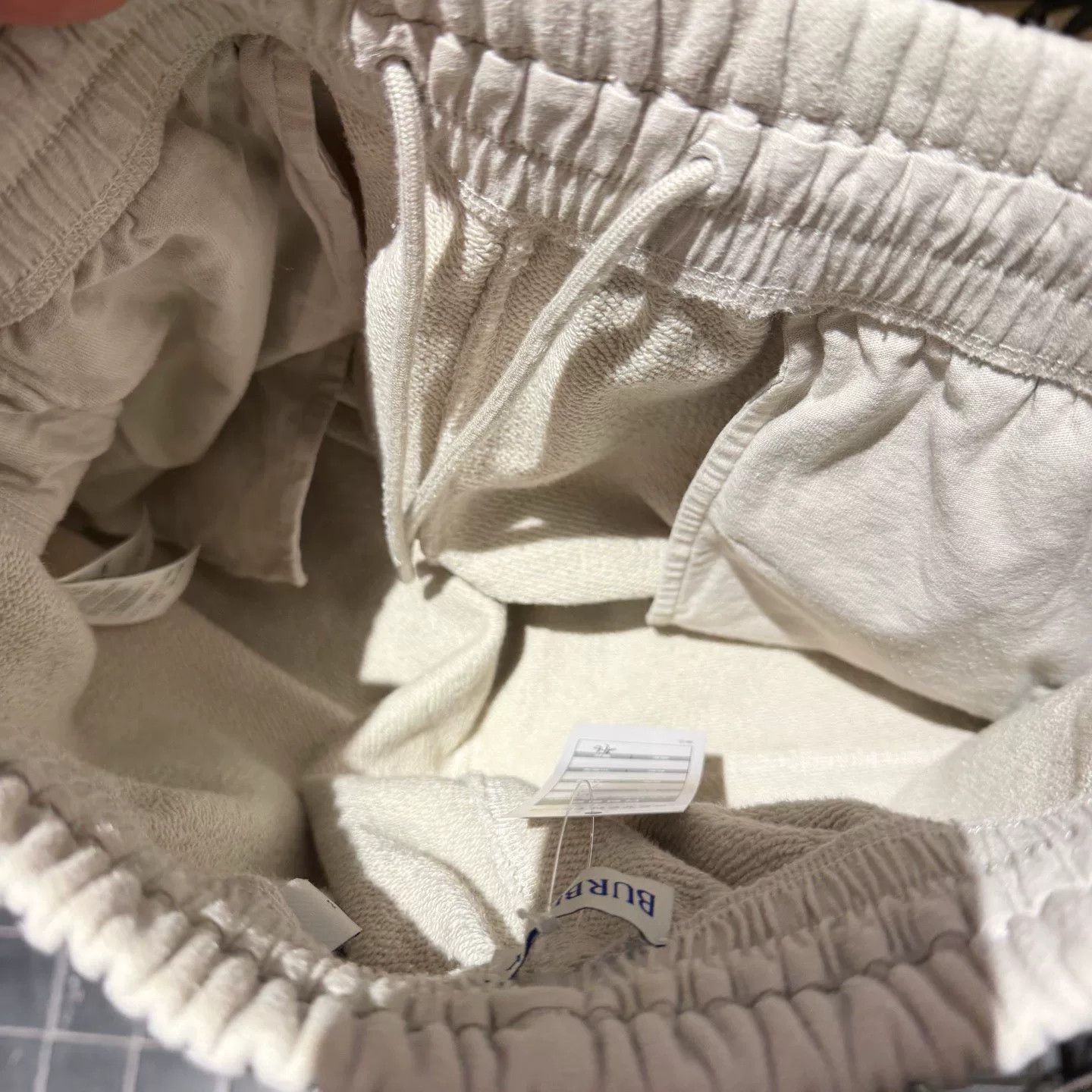Burberry Burberry Retro Embroidered White Casual Pants M Men Size US 32 / EU 48 - 5 Thumbnail