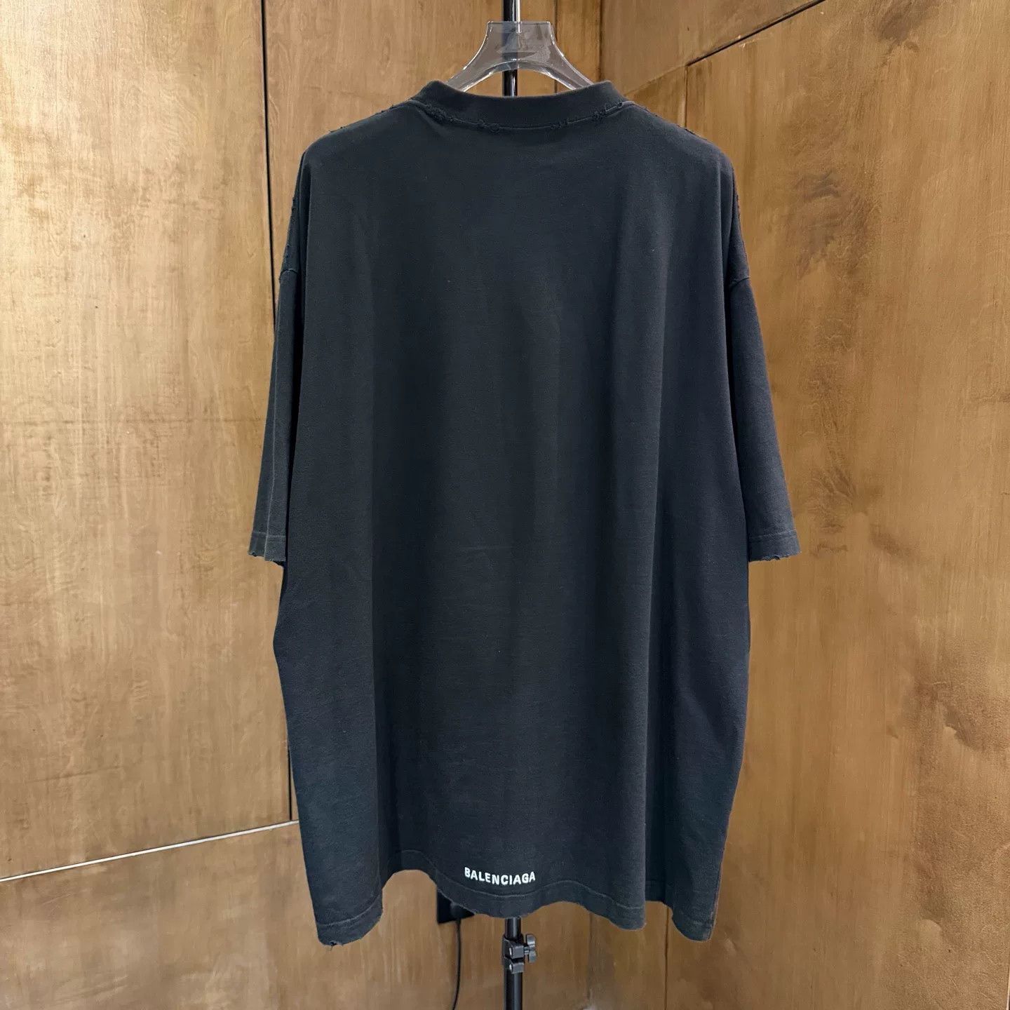 Balenciaga Balenciaga Limited Embroidered Black T-Shirt L Men Size US L / EU 52-54 / 3 - 2 Thumbnail