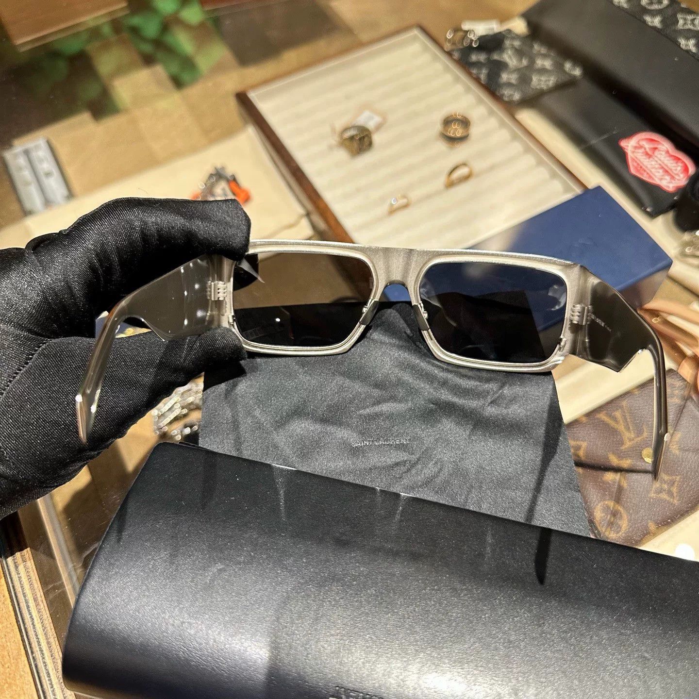 Saint Laurent Paris Saint Laurent Paris Item L Men Size ONE SIZE - 3 Thumbnail