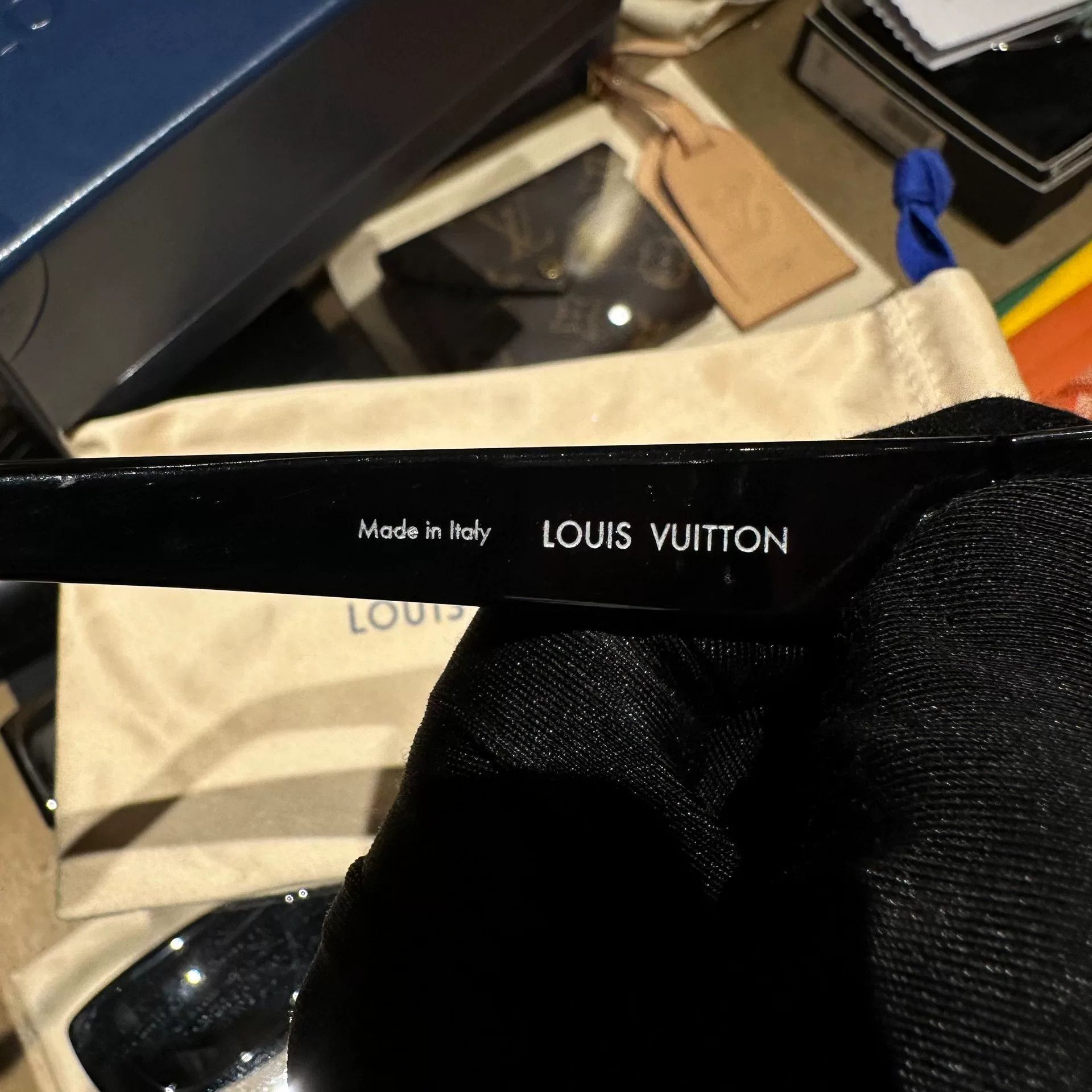 Louis Vuitton Louis Vuitton Collab Black Item L Men Size ONE SIZE - 6 Thumbnail