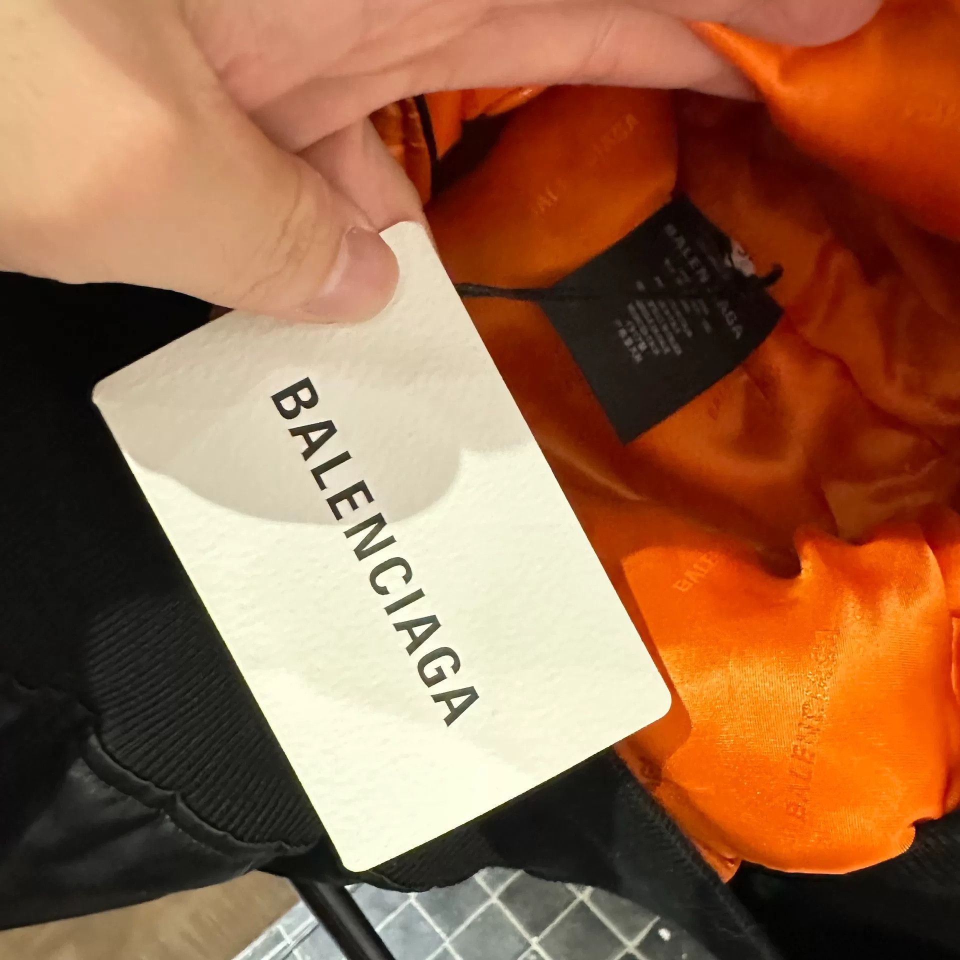 Balenciaga Balenciaga Embroidered Orange Light Jacket M Men Size US M / EU 48-50 / 2 - 7 Thumbnail