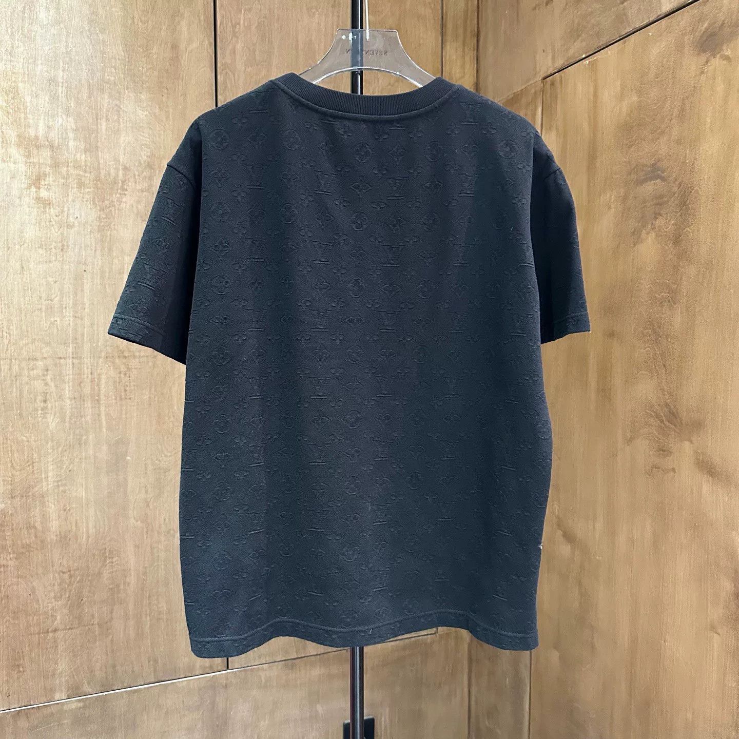 Louis Vuitton Louis Vuitton Black T-Shirt L Men Size US L / EU 52-54 / 3 - 2 Thumbnail