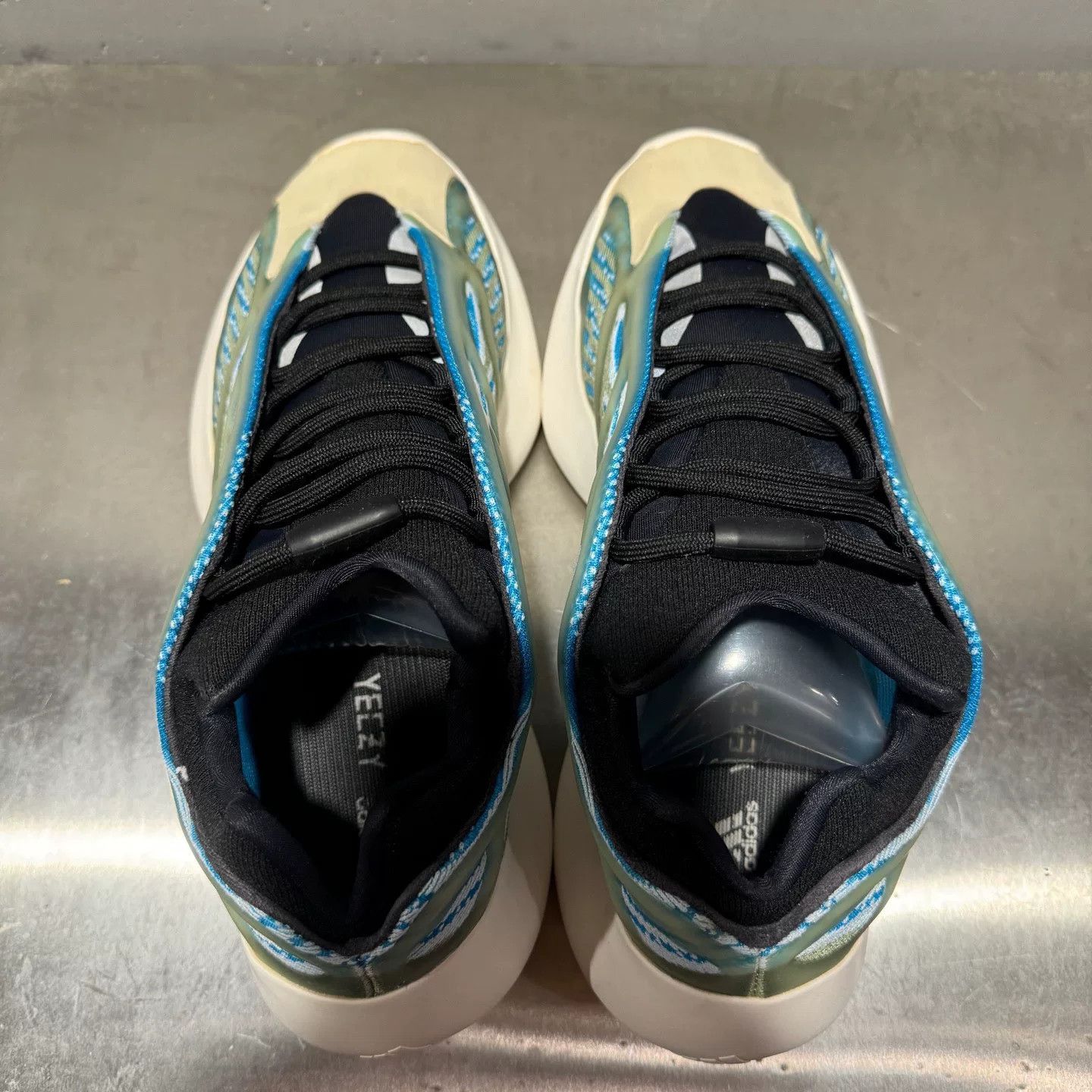 Adidas Adidas Blue Lowtop Sneakers 43 Men Size US 10 / EU 43 - 7 Thumbnail