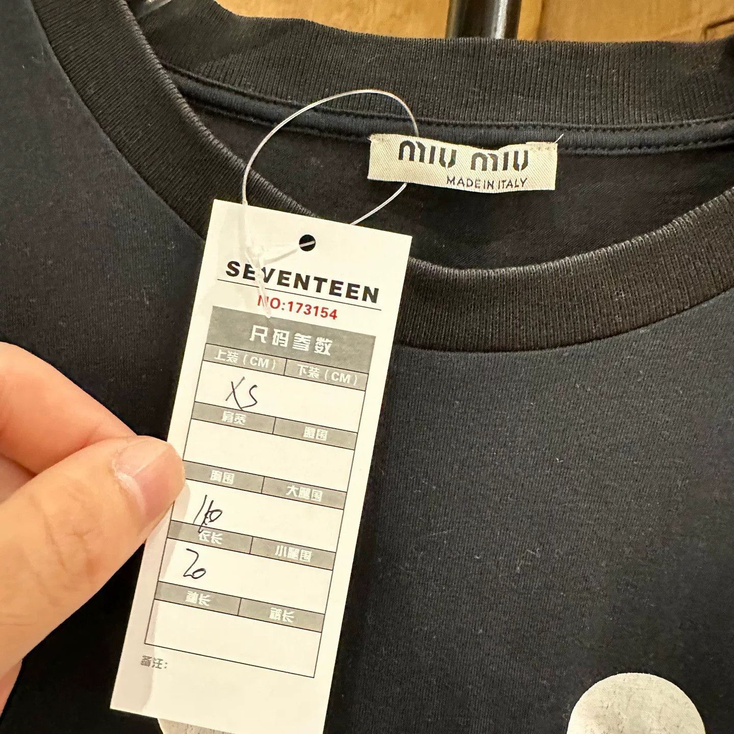 Miu Miu Miu Miu Retro Embroidered Black T-Shirt XS Women Size XS / US 0-2 / IT 36-38 - 7 Thumbnail