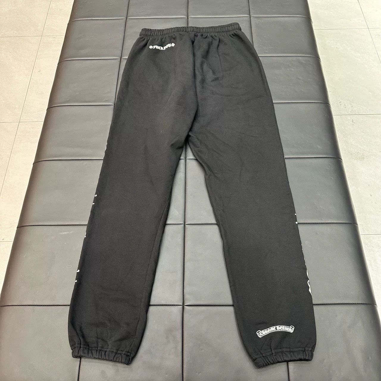 Chrome Hearts Chrome Hearts Black Casual Pants XL Men Size US 36 / EU 52 - 2 Thumbnail