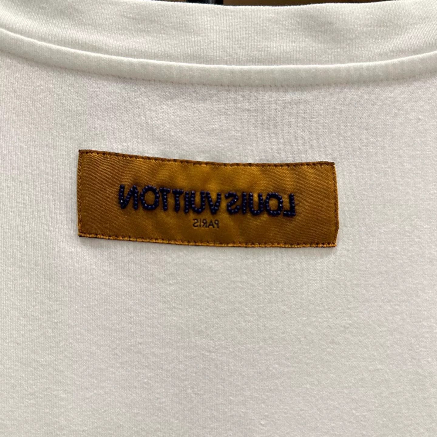 Louis Vuitton Louis Vuitton Collab Green T-Shirt L Men Size US L / EU 52-54 / 3 - 5 Thumbnail
