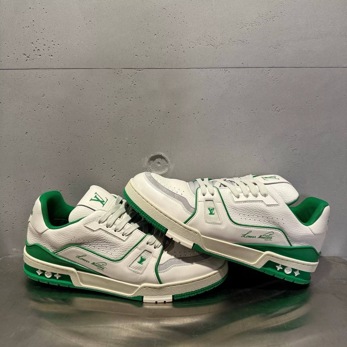 Louis Vuitton Louis Vuitton Training Green Lowtop Sneakers 44 Men Size US 10.5 / EU 43-44 - 4 Thumbnail