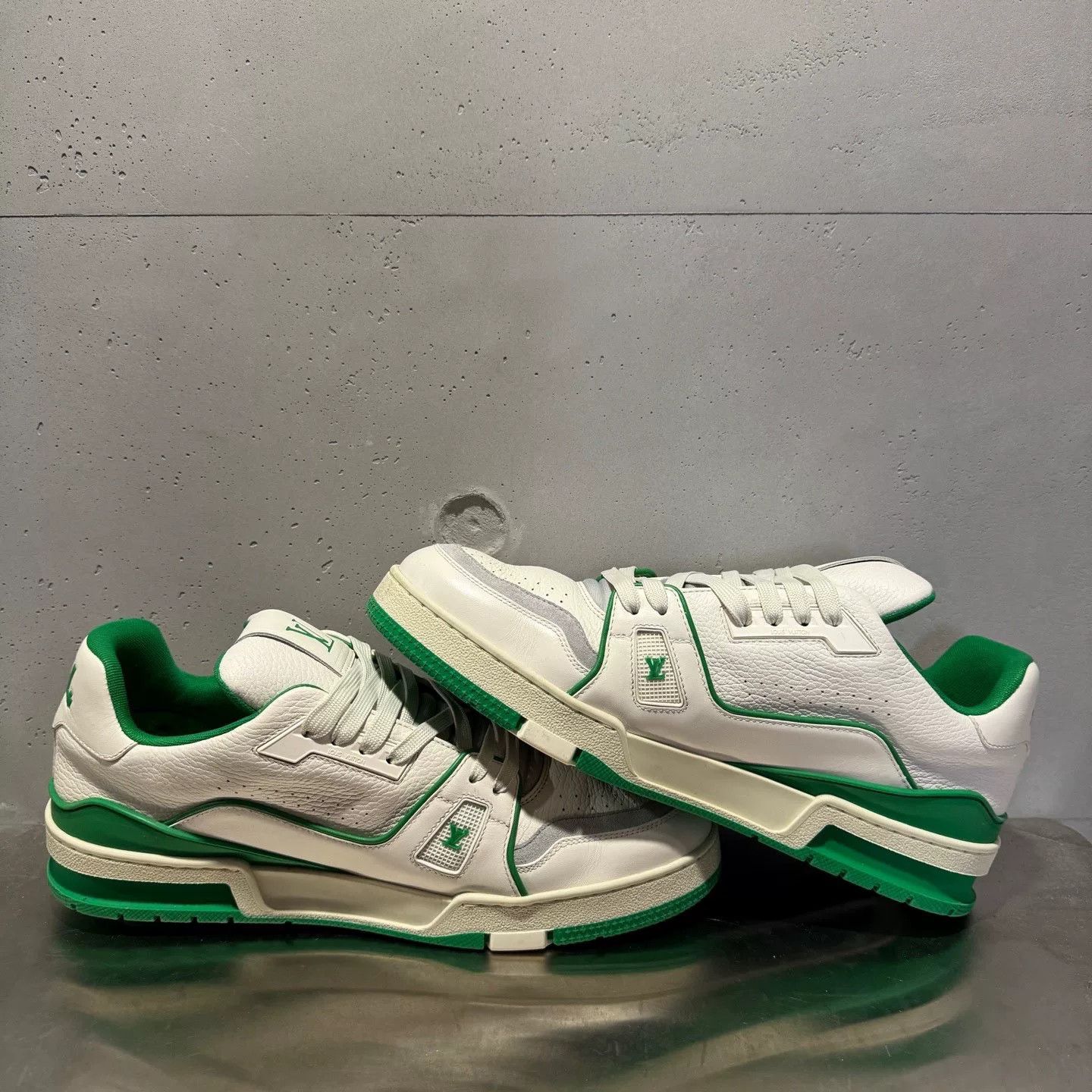Louis Vuitton Louis Vuitton Training Green Lowtop Sneakers 44 Men Size US 10.5 / EU 43-44 - 3 Thumbnail