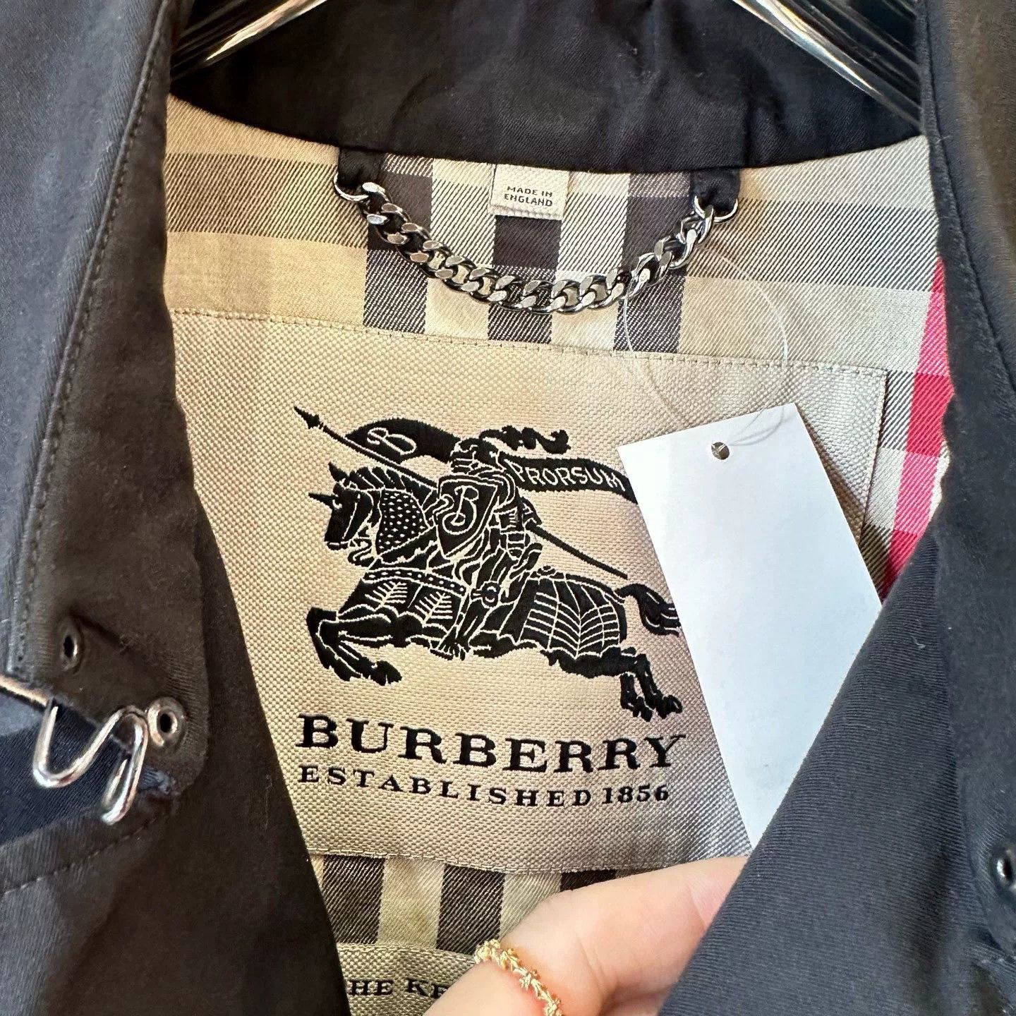 Burberry Burberry Long Black Coat L Women Size L / US 10 / IT 46 - 5 Thumbnail