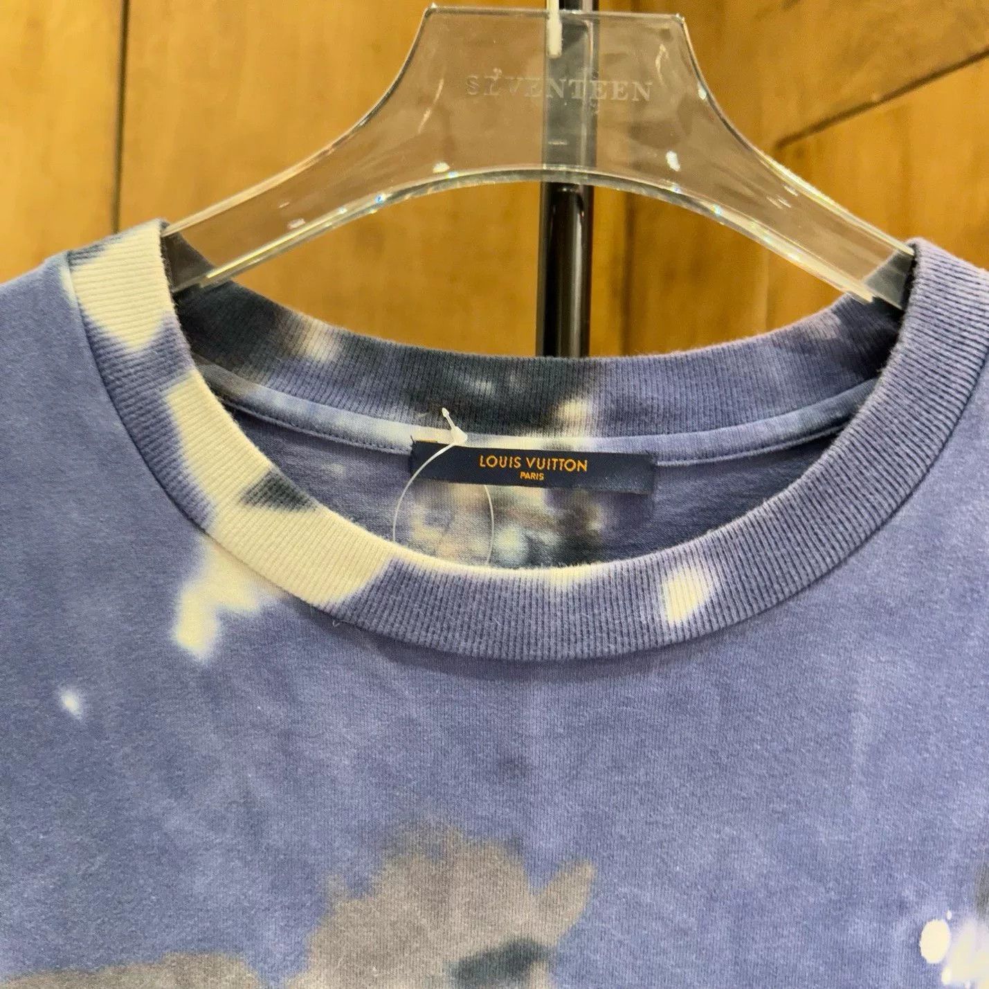 Louis Vuitton Louis Vuitton Blue T-Shirt L Women Size L / US 10 / IT 46 - 3 Thumbnail