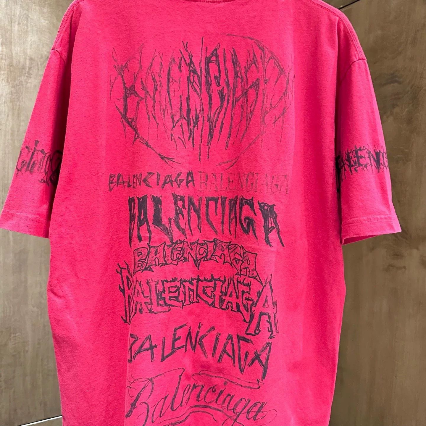 Balenciaga Balenciaga Limited Red T-Shirt S Women Size S / US 4 / IT 40 - 4 Thumbnail