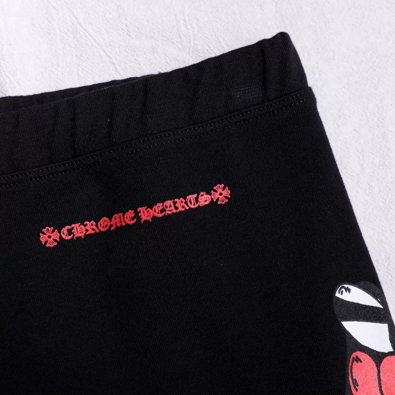 Chrome Hearts Chrome Hearts Graphic Green Shorts S Men Size US 30 / EU 46 - 4 Thumbnail