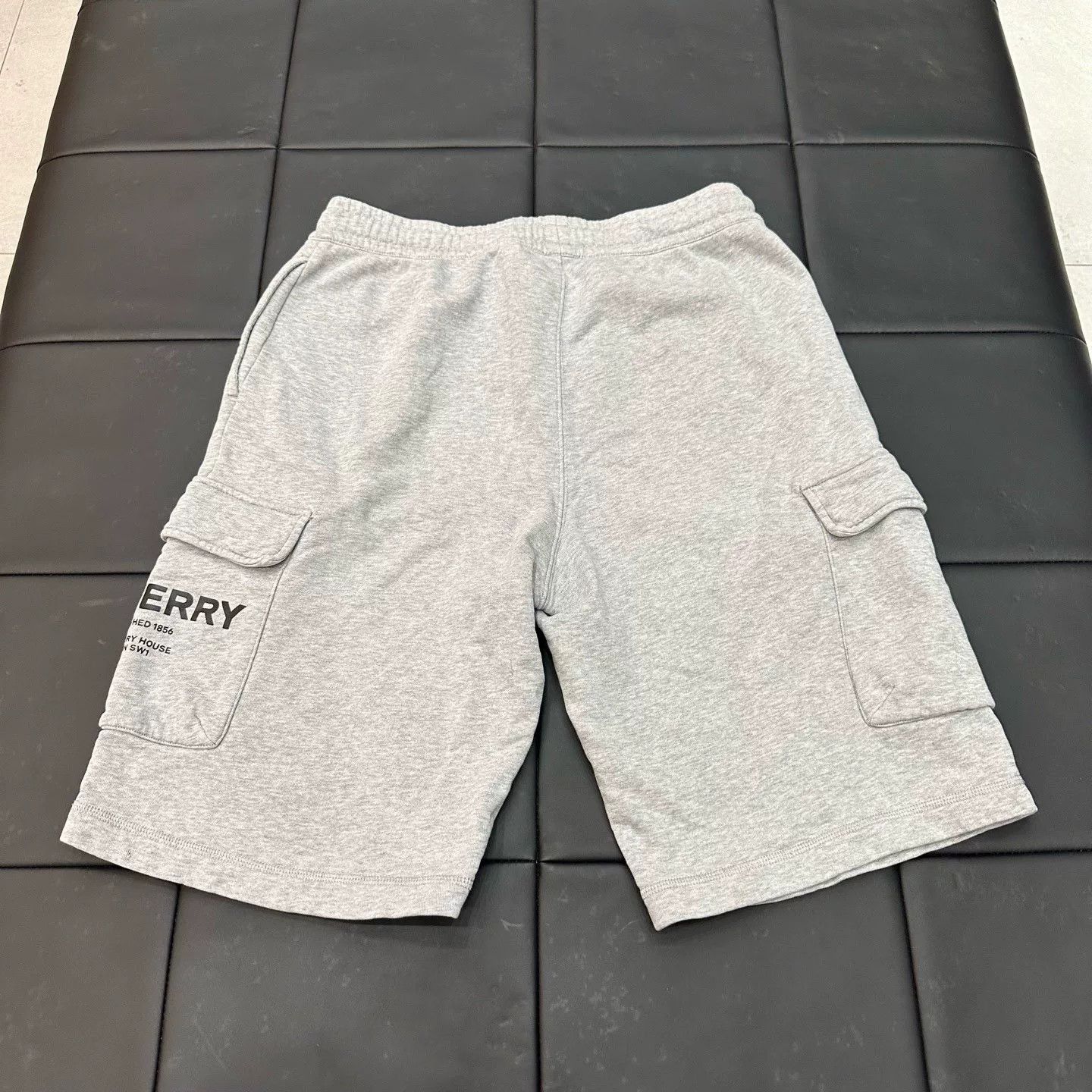 Burberry Burberry Gray Shorts M Men Size US 32 / EU 48 - 2 Thumbnail