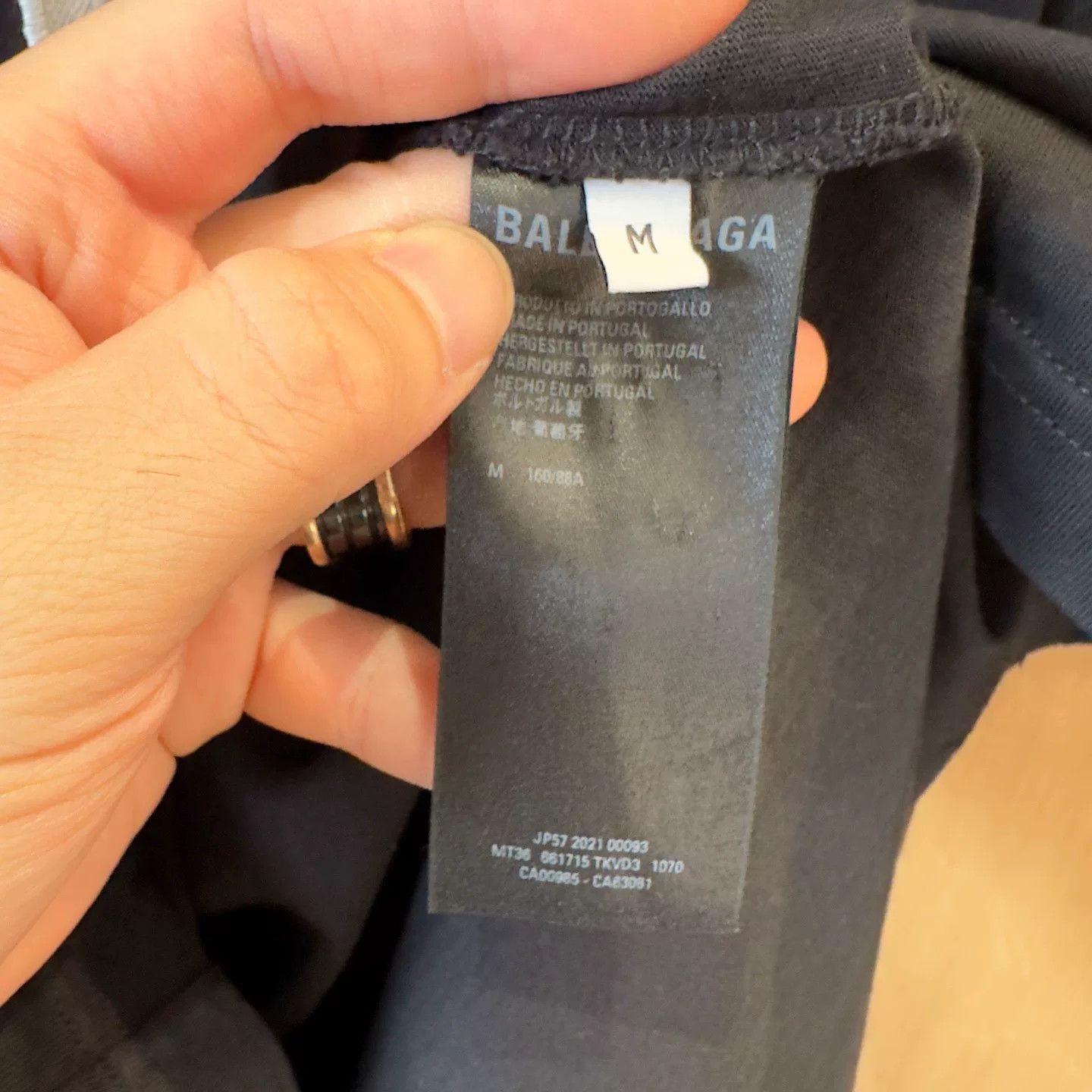 Balenciaga Balenciaga Printed Black T-Shirt M Men Size US M / EU 48-50 / 2 - 6 Thumbnail