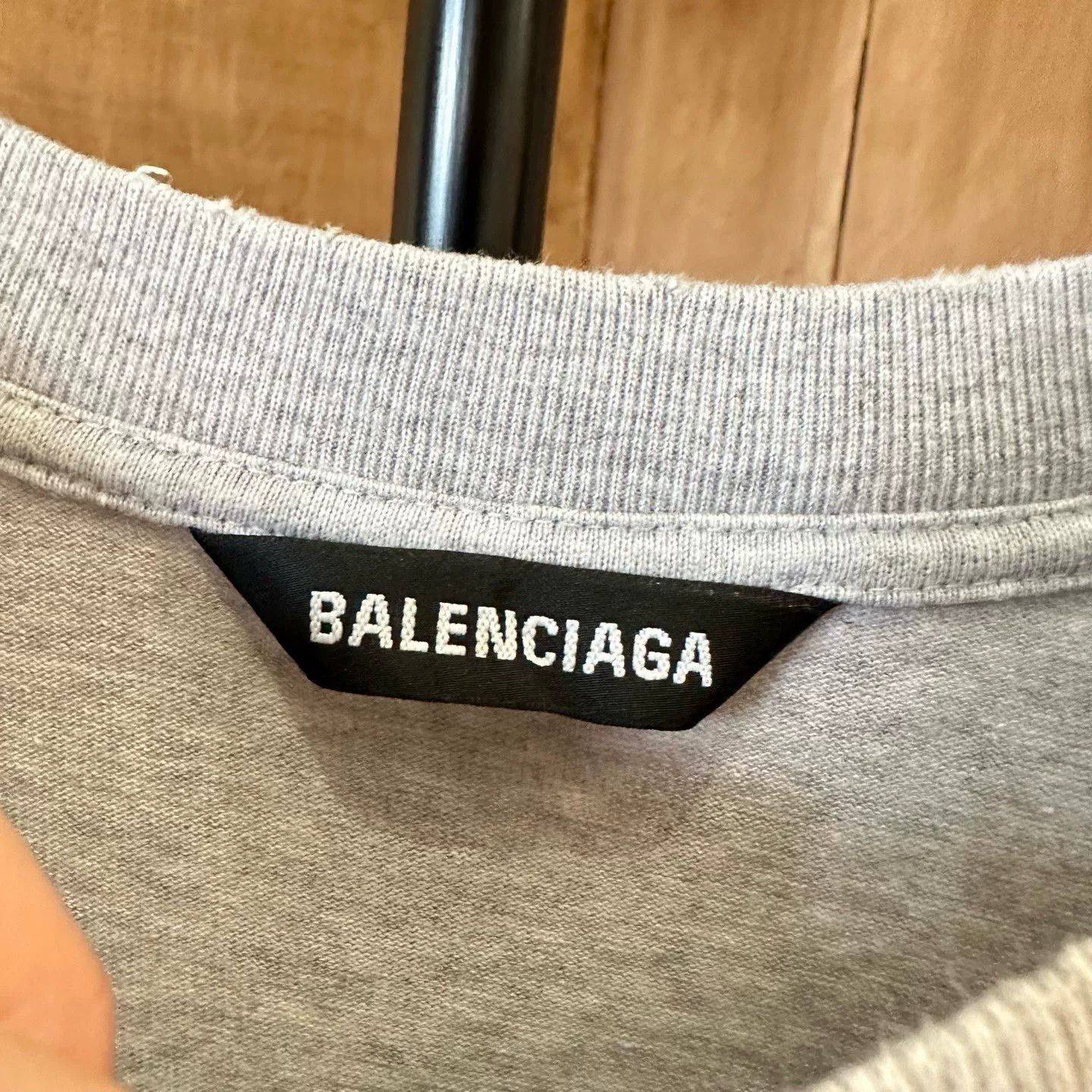 Balenciaga Balenciaga Embroidered Green T-Shirt XS Women Size XS / US 0-2 / IT 36-38 - 5 Thumbnail