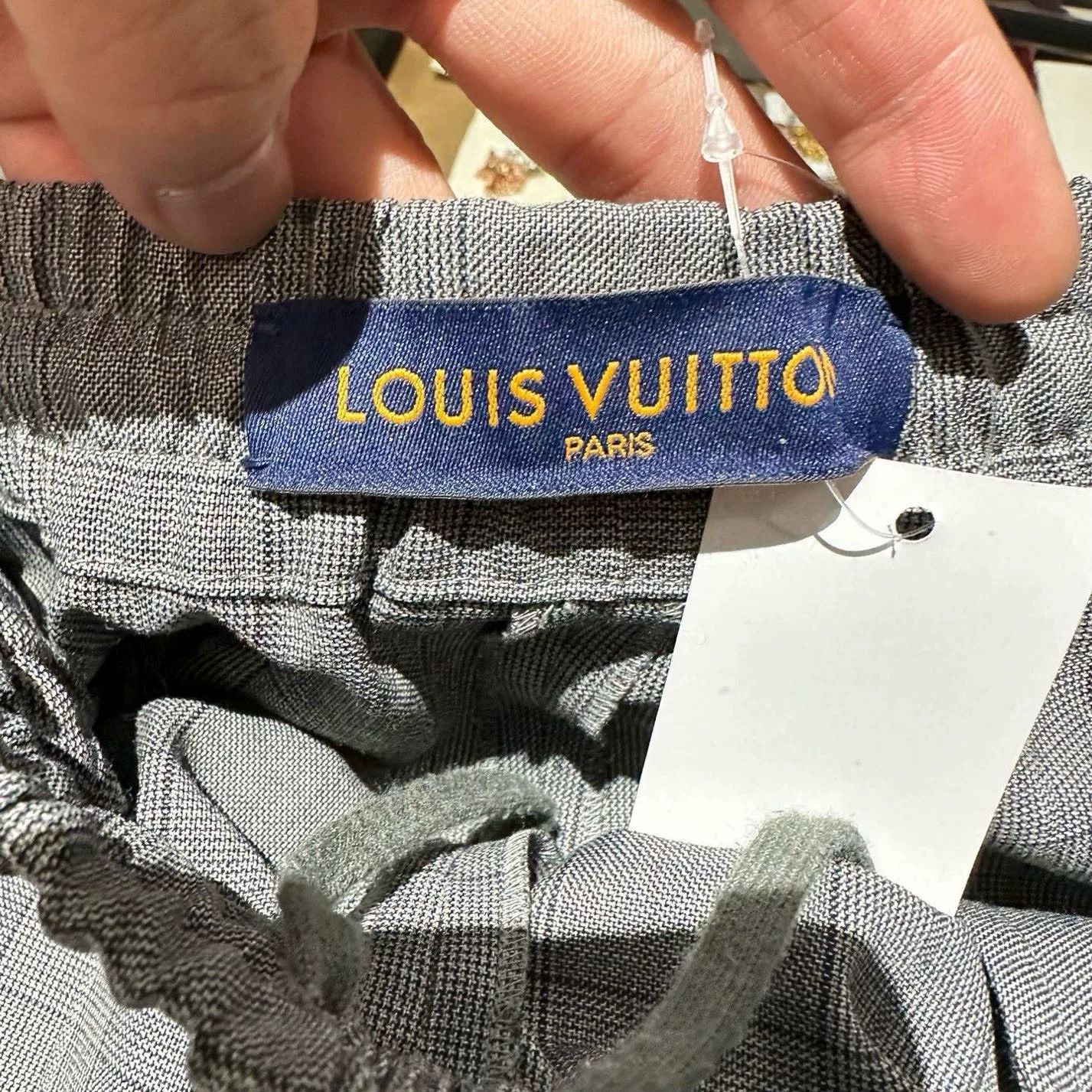 Louis Vuitton Louis Vuitton Plaid Gray Pants M Women Size 28" / US 6 / IT 42 - 3 Thumbnail