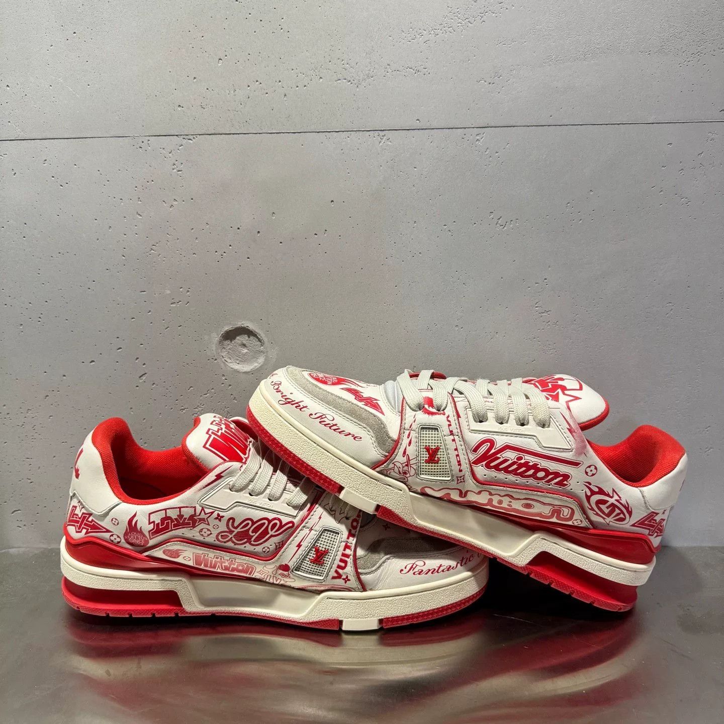 Louis Vuitton Louis Vuitton Limited Red Lowtop Sneakers 41 Men Size US 8.5 / EU 41-42 - 3 Thumbnail
