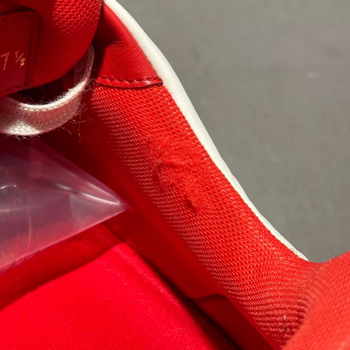 Louis Vuitton Louis Vuitton Limited Red Lowtop Sneakers 41 Men Size US 8.5 / EU 41-42 - 9 Thumbnail
