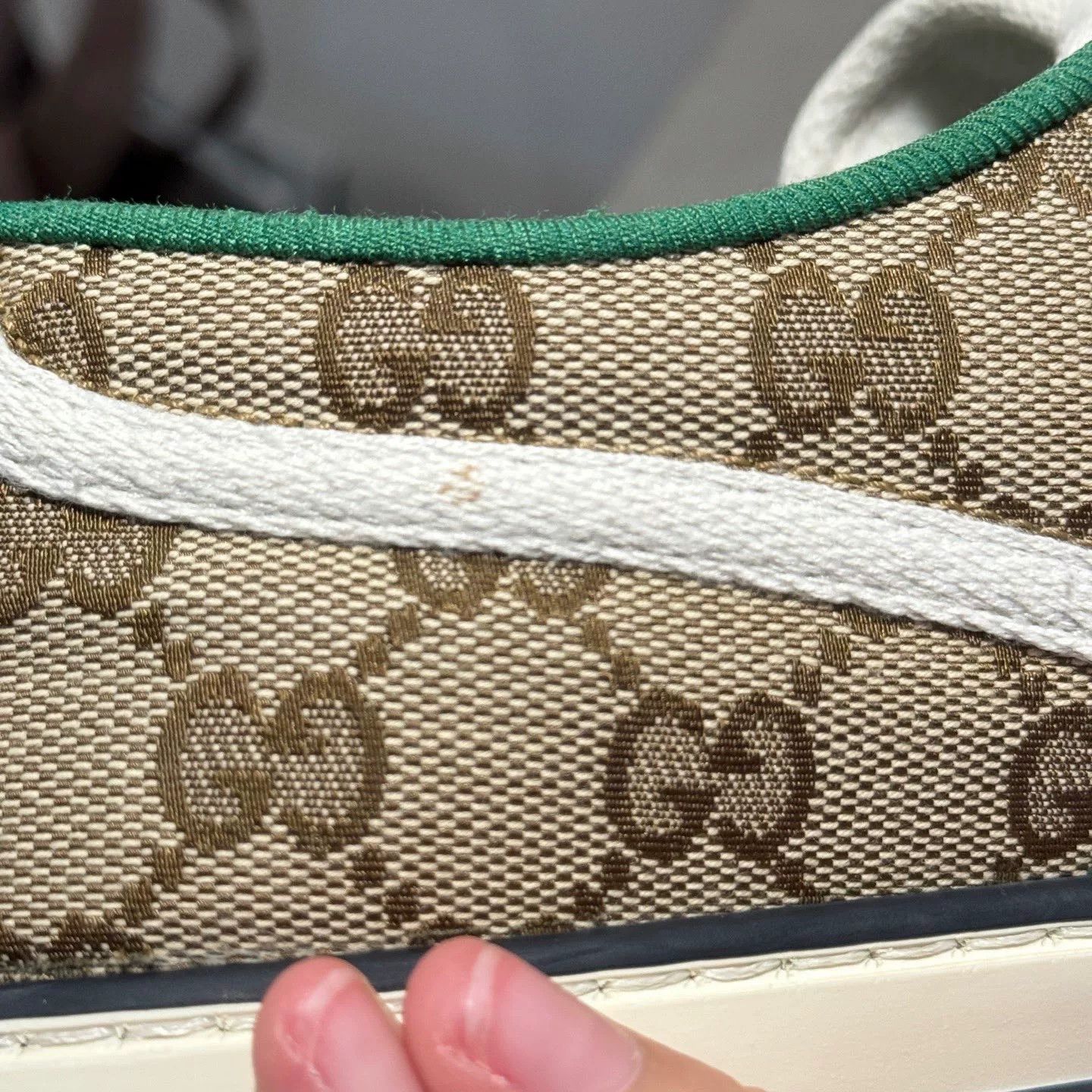 Gucci Gucci Retro Green Lowtop Sneakers 42 Men Size US 9 / EU 42 - 8 Thumbnail