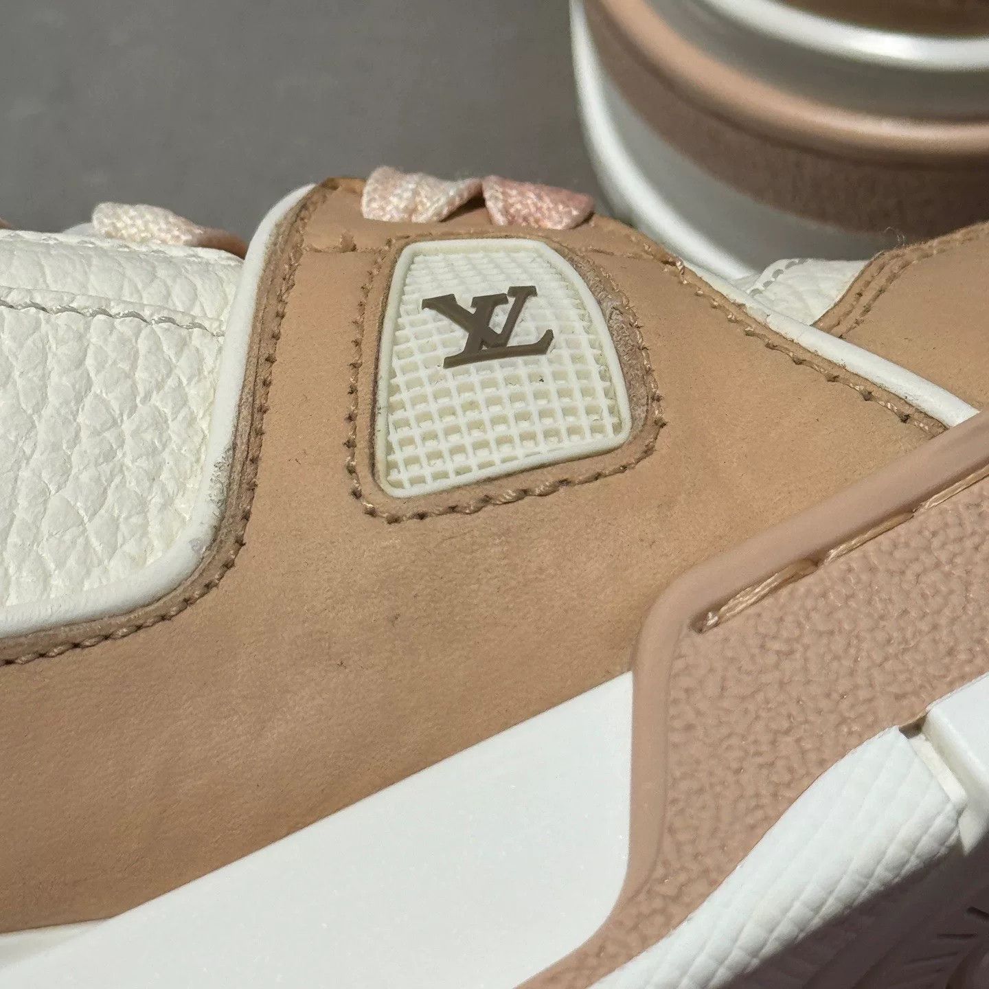 Louis Vuitton Louis Vuitton Training Pink Lowtop Sneakers 37 Women Size US 6.5 / IT 36.5 - 9 Thumbnail