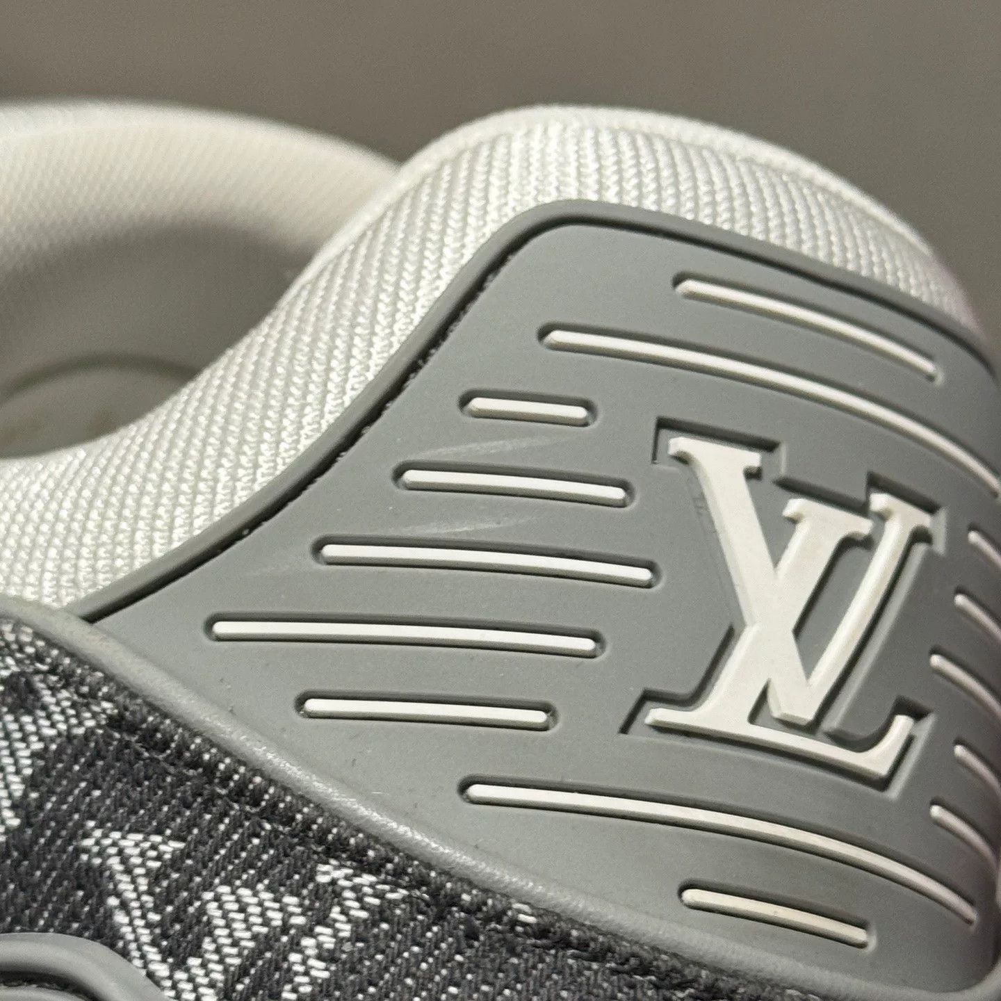 Louis Vuitton Louis Vuitton Training Denim Multi Lowtop Sneakers 41 Men Size US 8.5 / EU 41-42 - 9 Thumbnail