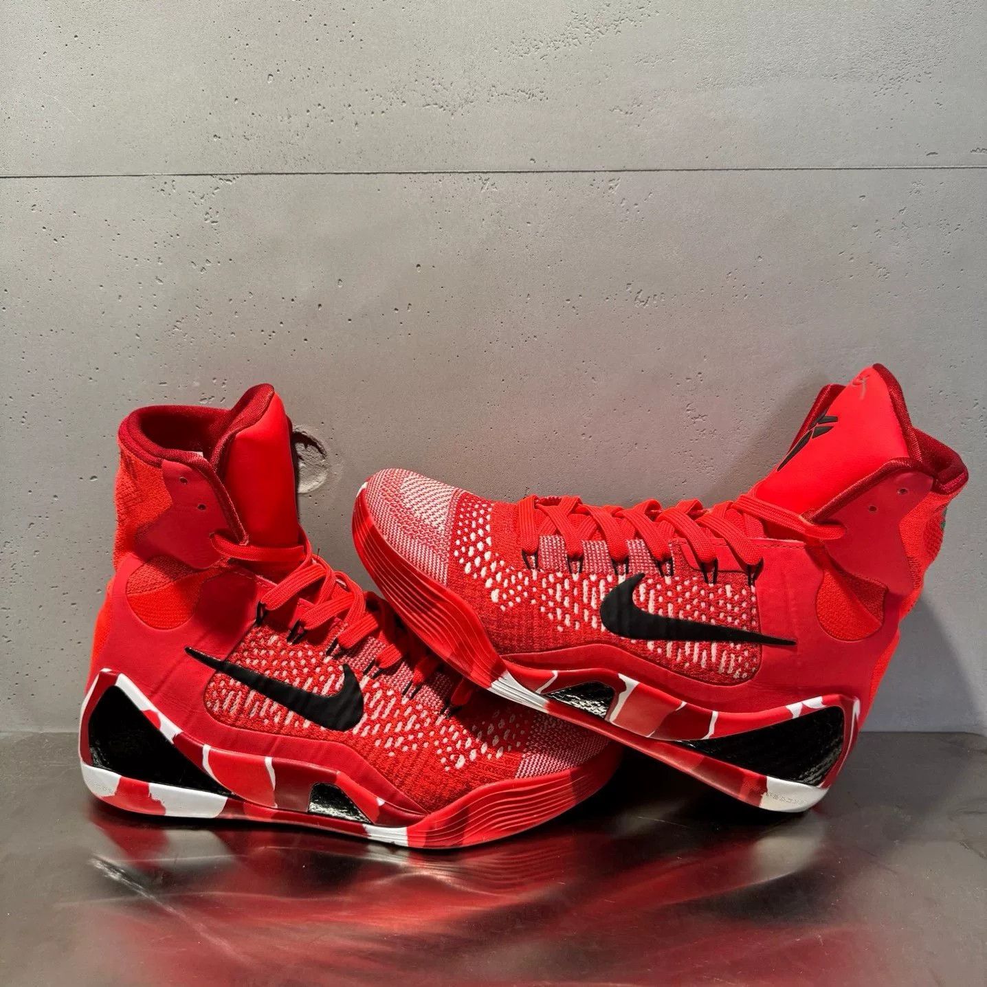 Nike Nike Red Lowtop Sneakers 42 Men Size US 9 / EU 42 - 4 Thumbnail