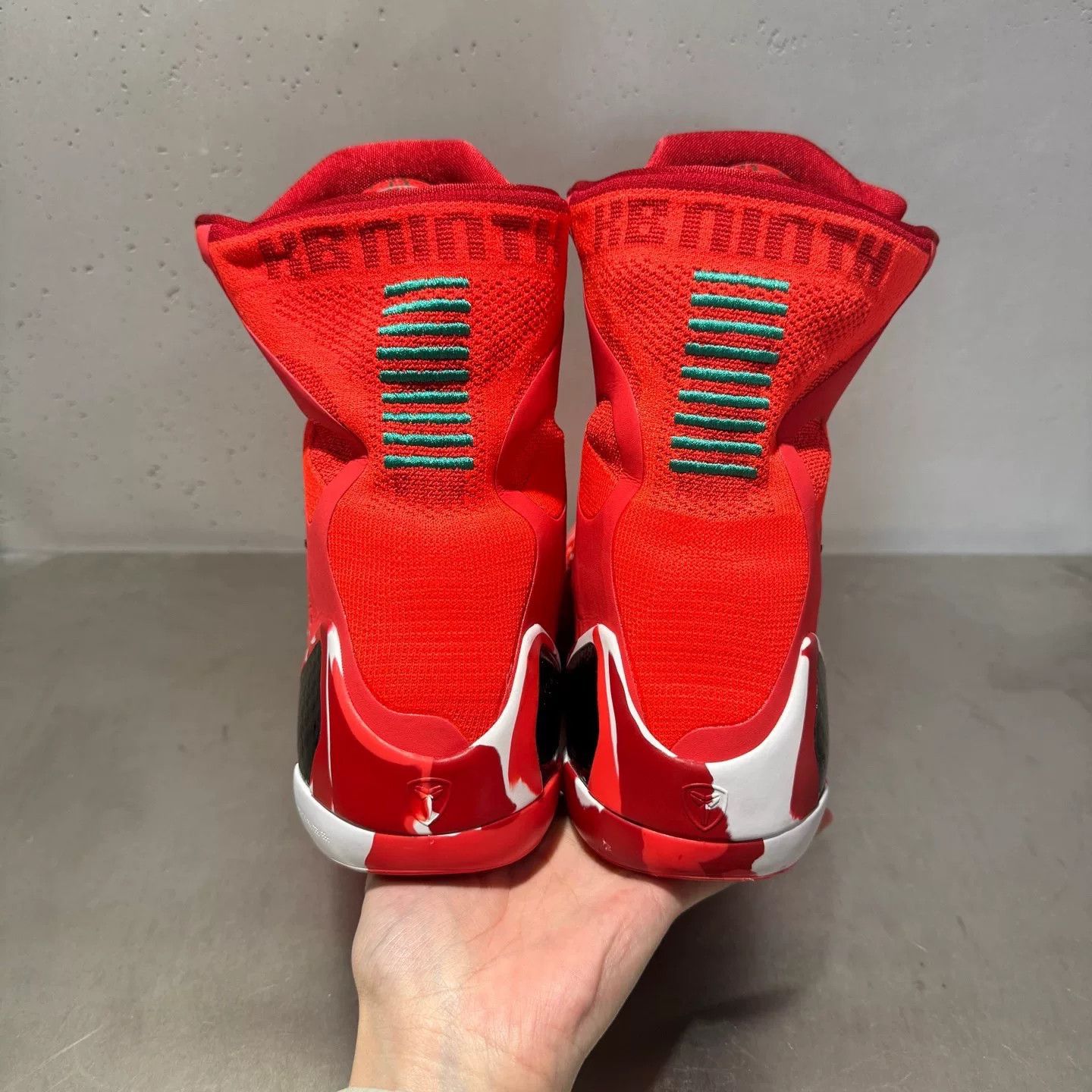 Nike Nike Red Lowtop Sneakers 42 Men Size US 9 / EU 42 - 5 Thumbnail
