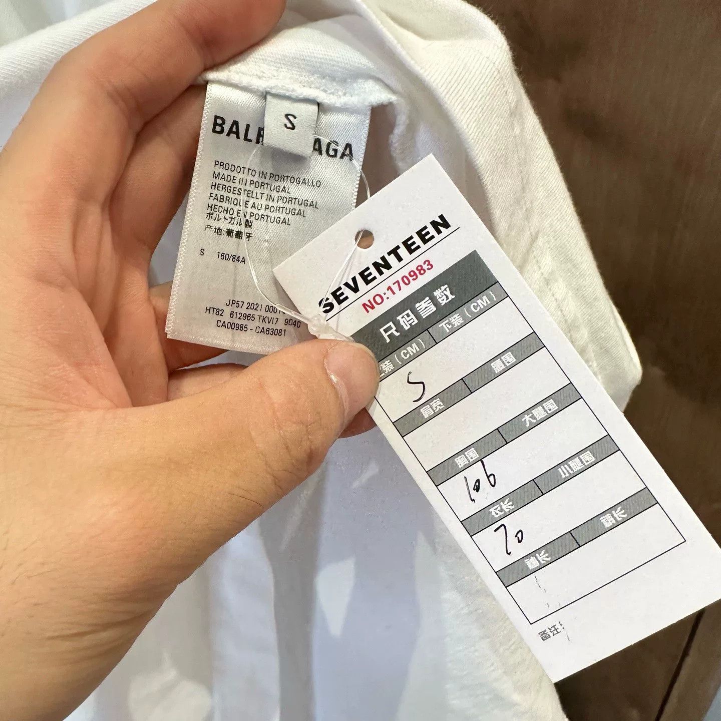 Balenciaga Balenciaga Retro White T-Shirt S Men Size US S / EU 44-46 / 1 - 5 Thumbnail